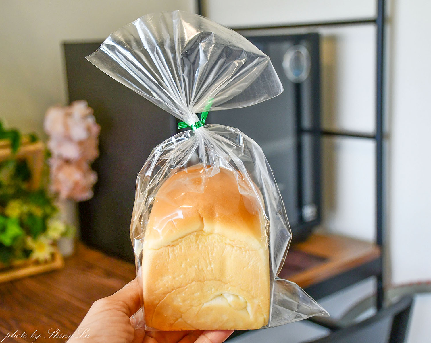 三重吐司推薦《賴董土司》每日限定口味出爐,韓式蒜蒜吐司/招牌皇冠超好吃 - 第33張圖 三重吐司推薦《賴董土司》每日限定口味出爐,韓式蒜蒜吐司/招牌皇冠超好吃