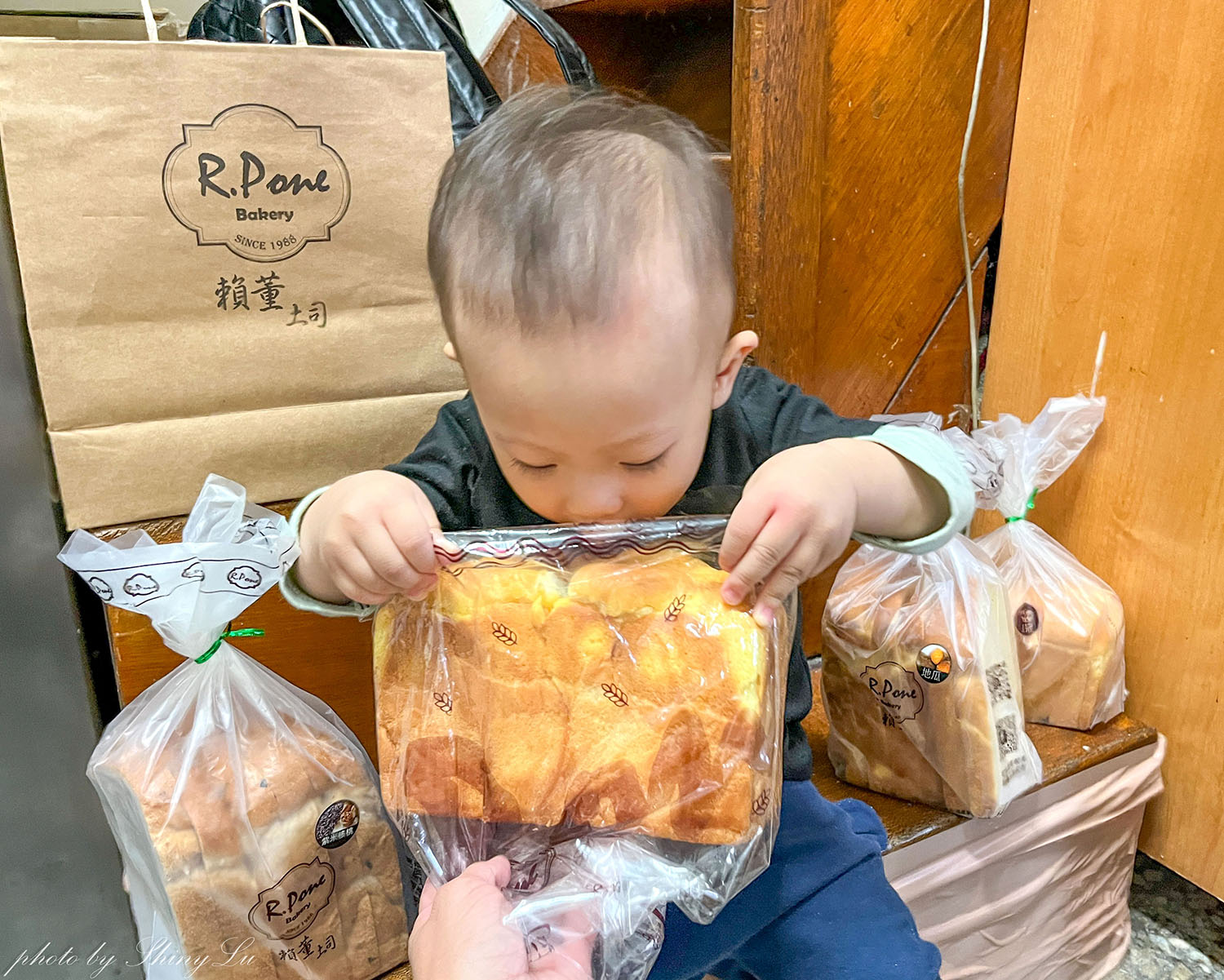 三重吐司推薦《賴董土司》每日限定口味出爐,韓式蒜蒜吐司/招牌皇冠超好吃 - 第36張圖 三重吐司推薦《賴董土司》每日限定口味出爐,韓式蒜蒜吐司/招牌皇冠超好吃