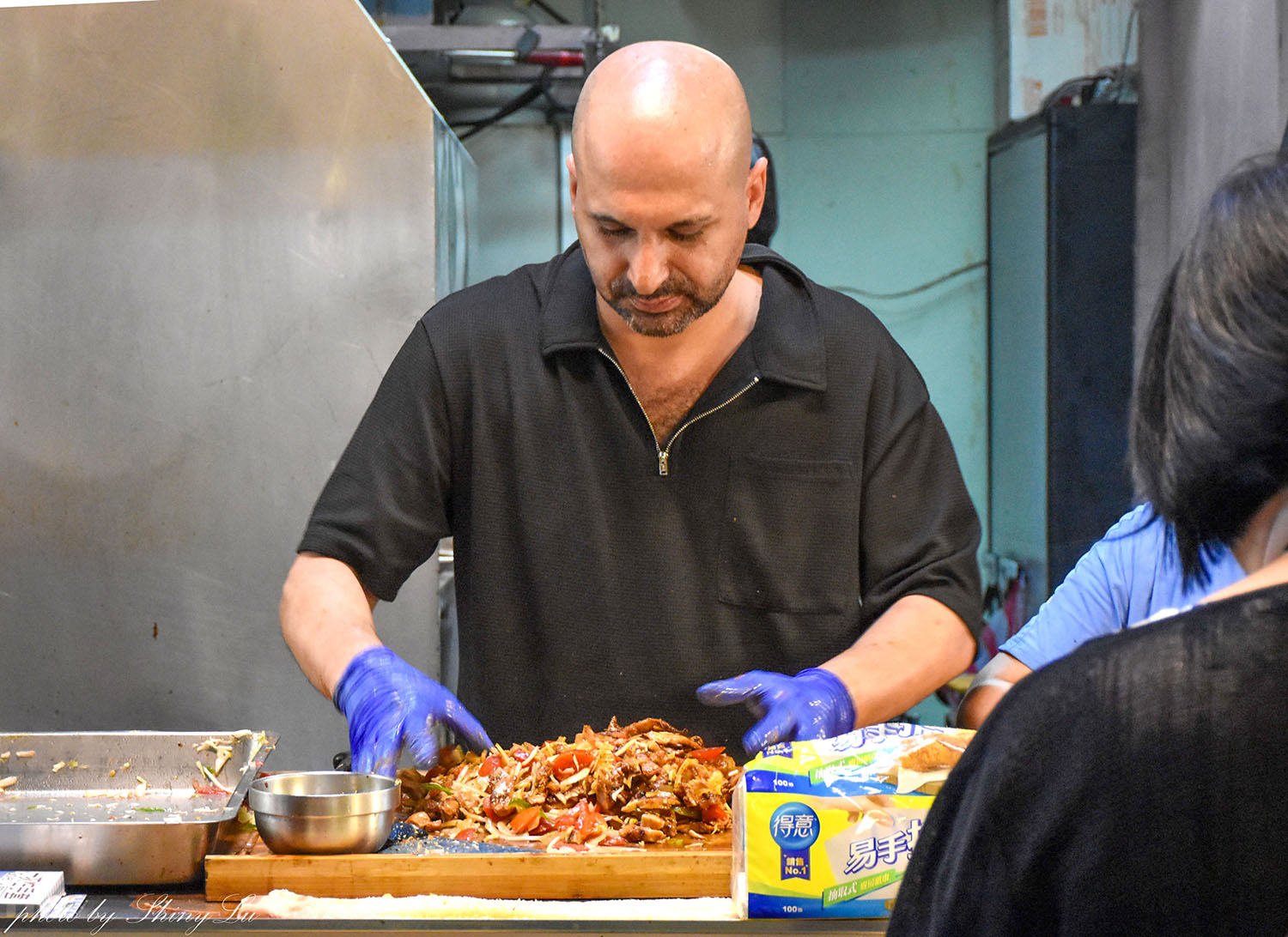 排隊才吃的到！土爸爸行動廚房│推薦雞腿肉捲餅│林口黃昏市場美食