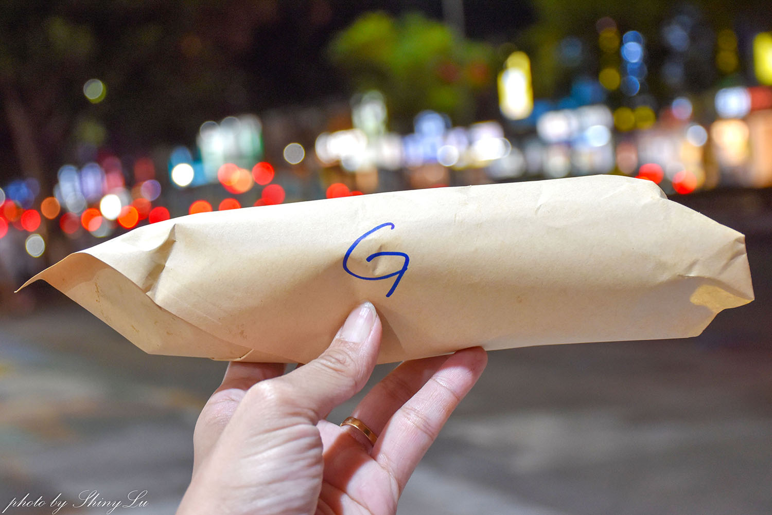 排隊才吃的到！土爸爸行動廚房│推薦雞腿肉捲餅│林口黃昏市場美食