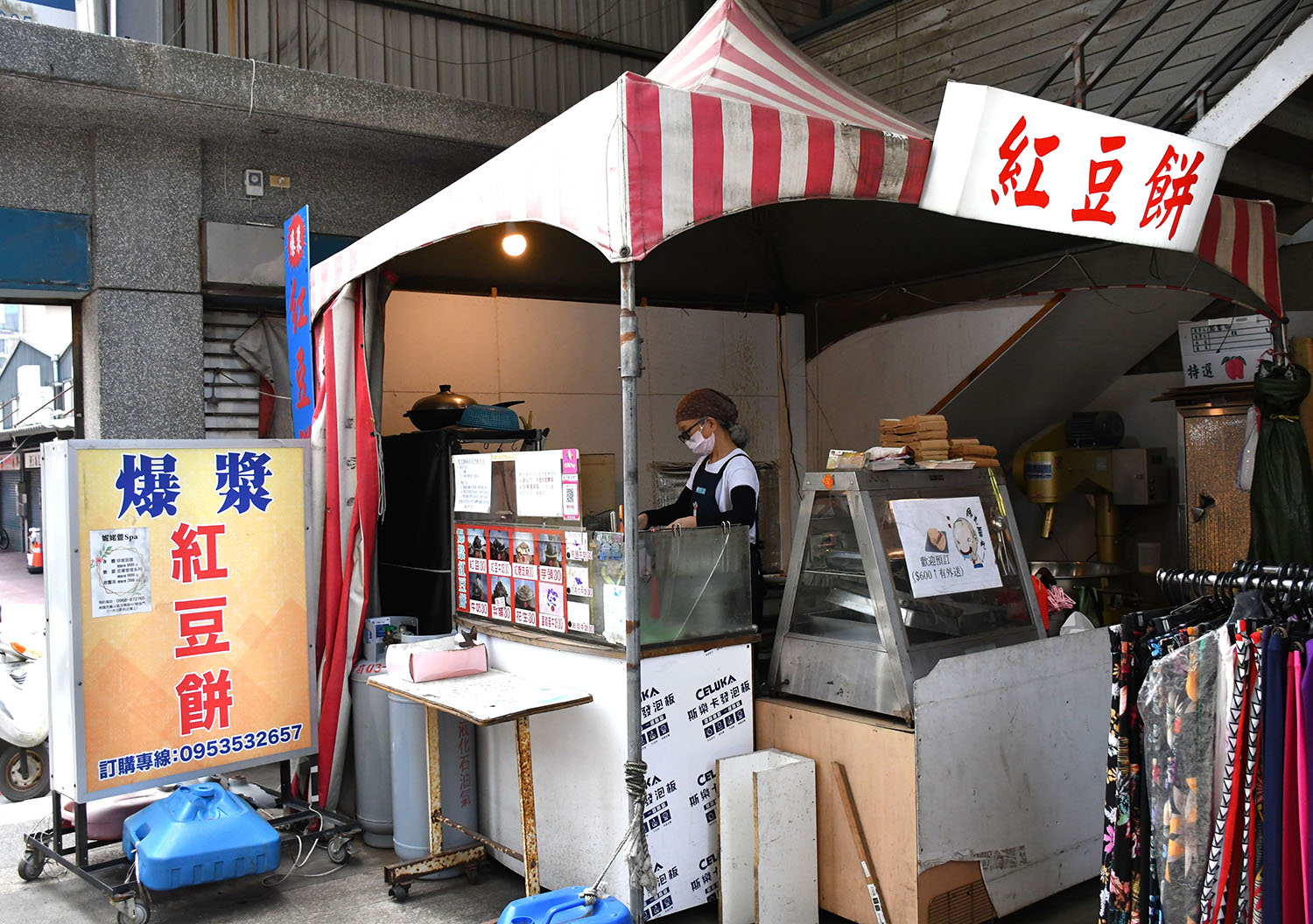 林口美食商圈隱藏版│爆漿紅豆餅│地點超隱密 - 第3張圖 林口美食商圈隱藏版│爆漿紅豆餅│地點超隱密