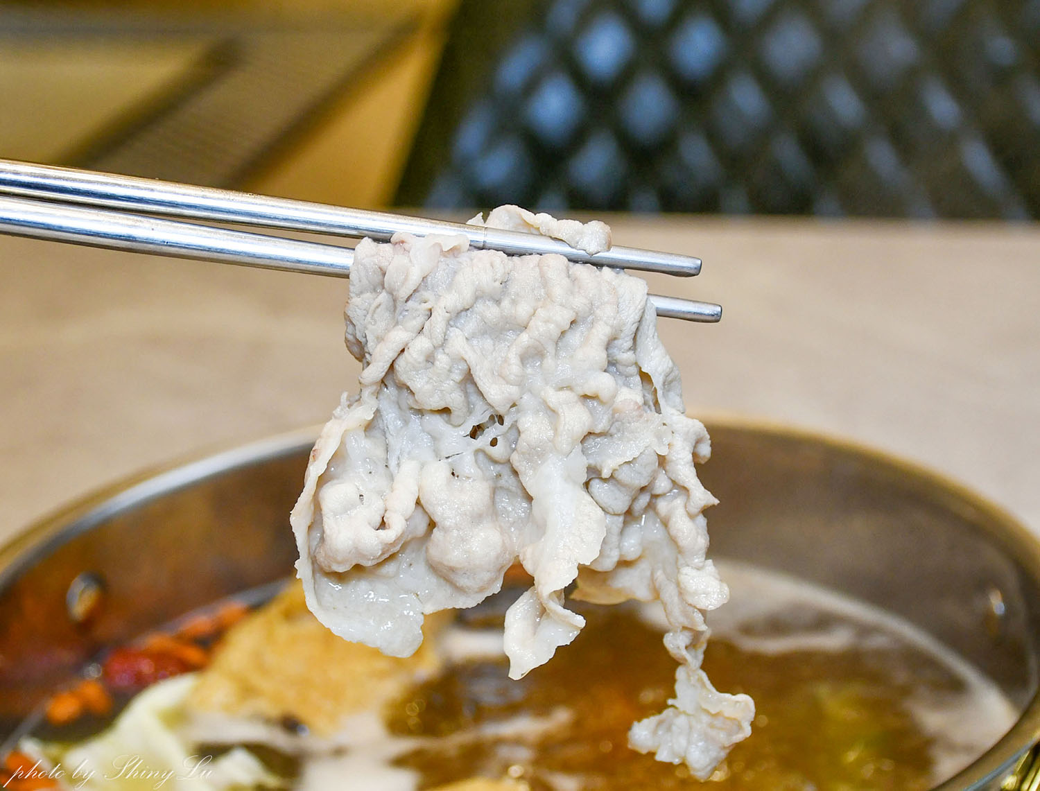 林口福容徠旅1F《饗樂鍋》蔬食自助吧吃到飽，林口龜山最美的火鍋店