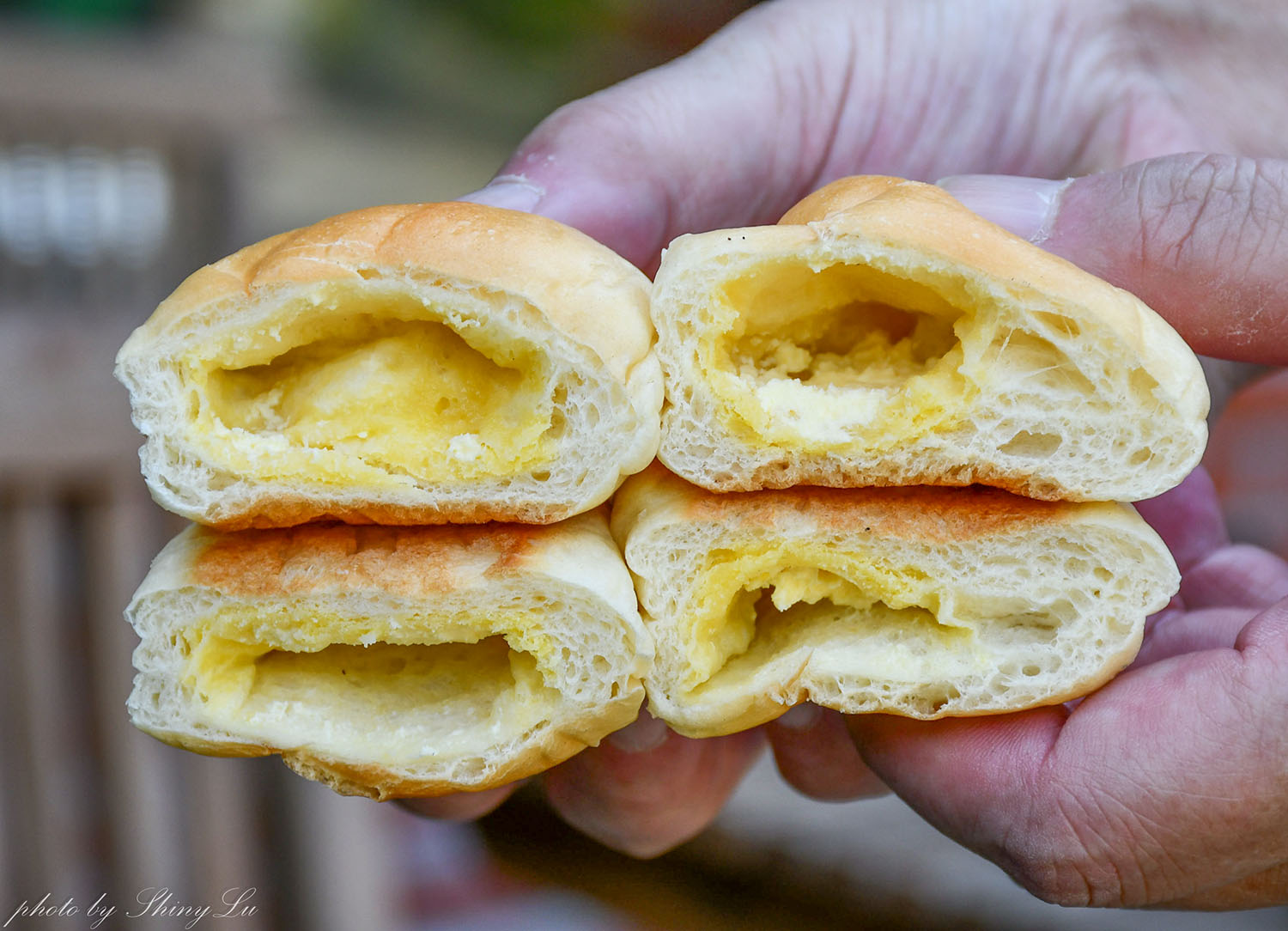 隱身中壢民宅的麵包工廠「人人麵包專業烘焙」奶油餐包1個四元超好吃 - 第11張圖 隱身中壢民宅的麵包工廠「人人麵包專業烘焙」奶油餐包1個四元超好吃