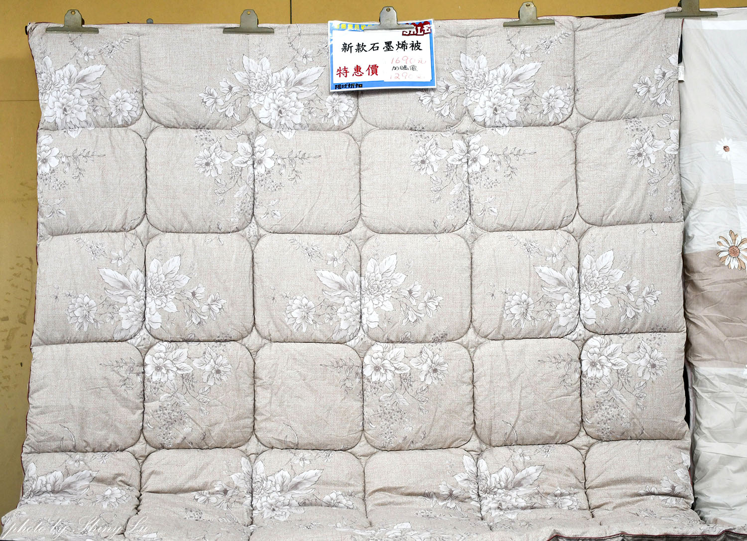 好便宜!金山機能服飾特賣,保暖衣88元,機能外套三件1000元起!風雪狼外套只要590元《艾伯特機能服飾》 - 第51張圖