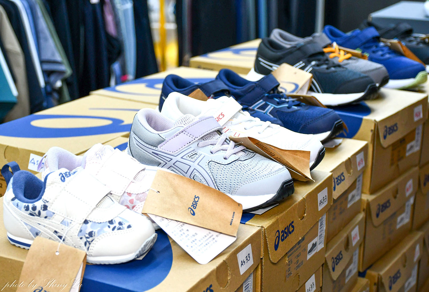 天母《詹士運動用品週年慶》足球鞋/足球釘鞋outlet出清二雙2000起 - 第22張圖