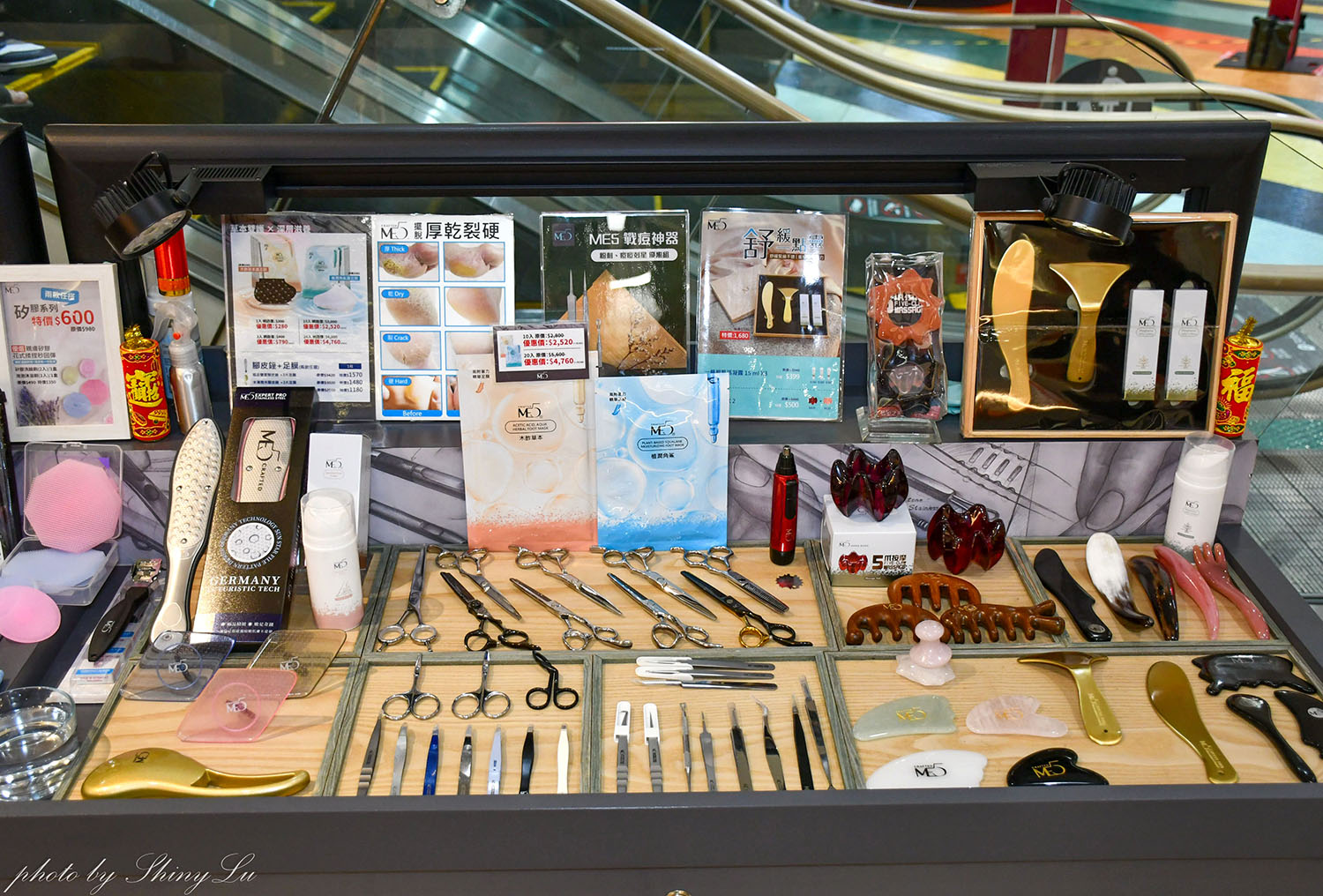 中和環球年年有好市！超強新春市集！特福鍋具福利品百元價起！同場還有歌林/義大利珈樂堤家電，ME5精品剪具 ，初菜·小菜良伴快閃特賣