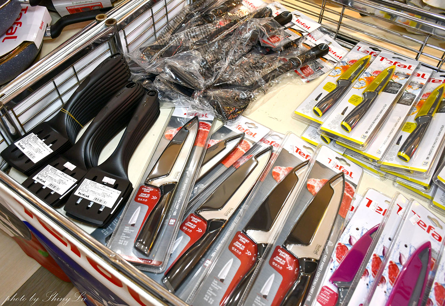 中和環球年年有好市！超強新春市集！特福鍋具福利品百元價起！同場還有歌林/義大利珈樂堤家電，ME5精品剪具 ，初菜·小菜良伴快閃特賣