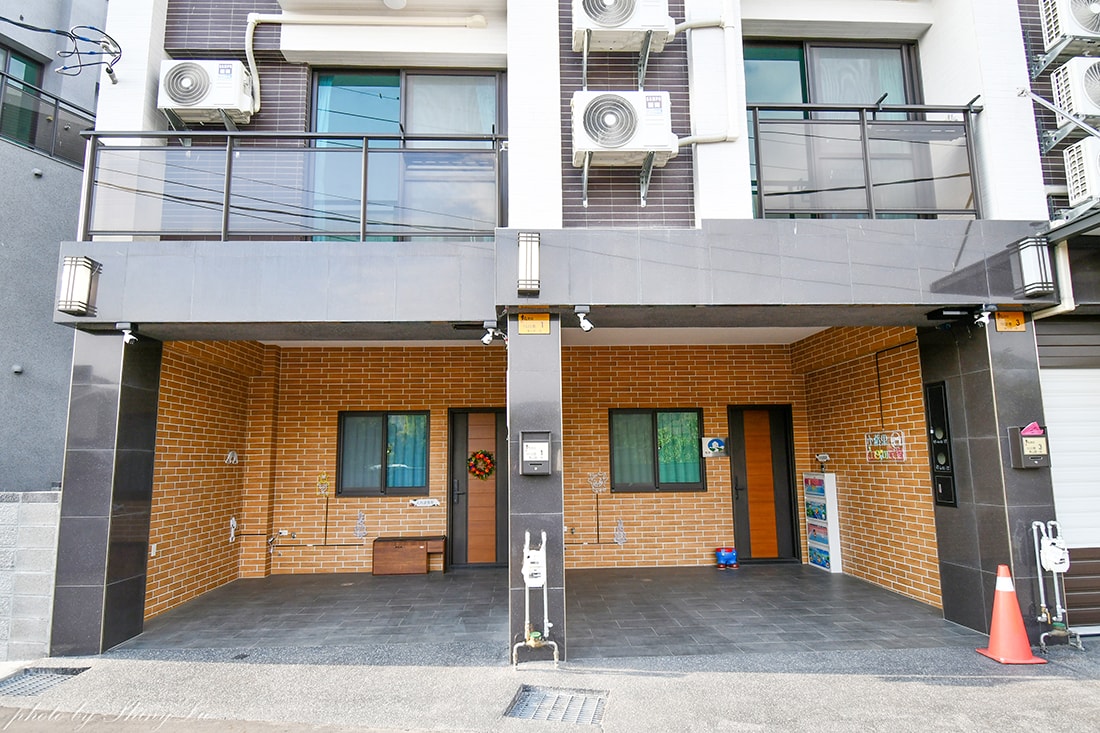 南投紫南宮住宿推薦│小蘋果の民宿親子館│全新落成│客房有溜滑梯,還有專屬遊戲室 - 第3張圖 南投紫南宮住宿推薦│小蘋果の民宿親子館│全新落成│客房有溜滑梯,還有專屬遊戲室