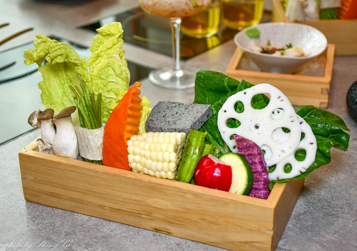 海港匠鍋│日料結合活海鮮鍋物│台中頂級海鮮火鍋推薦