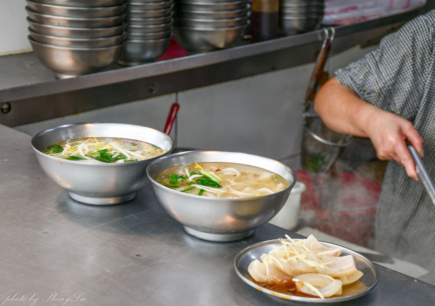 萬芳麵館，早餐吃肝連麵，長春市場美食必吃