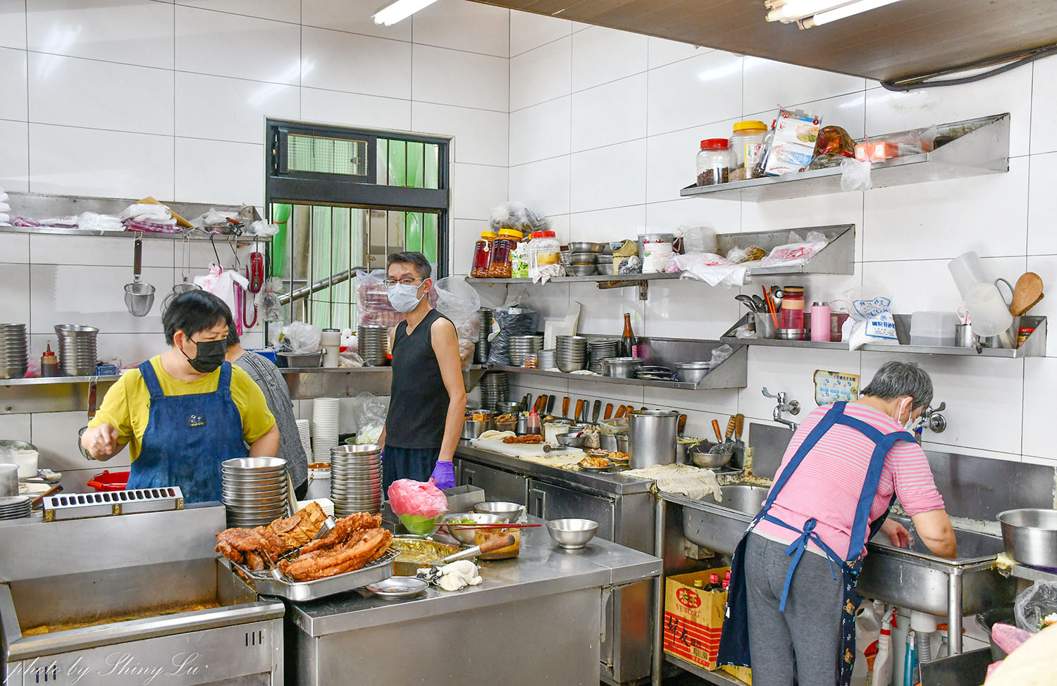 萬芳麵館，早餐吃肝連麵，長春市場美食必吃