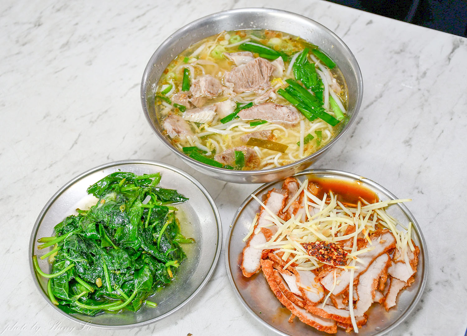 萬芳麵館，早餐吃肝連麵，長春市場美食必吃