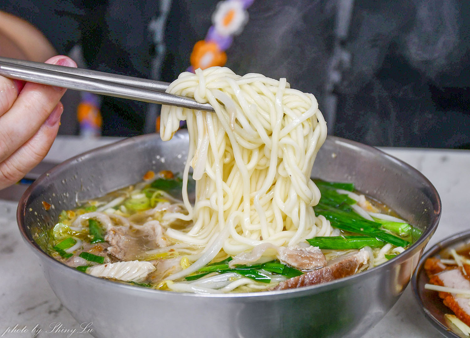 萬芳麵館，早餐吃肝連麵，長春市場美食必吃