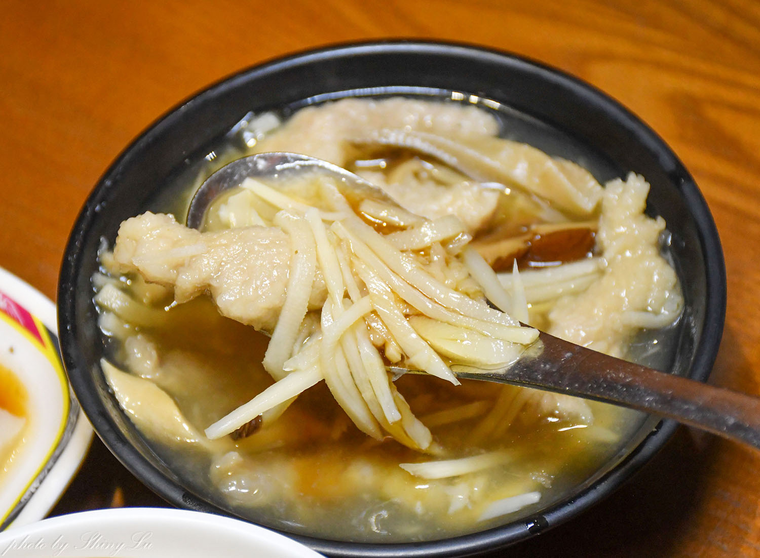 圓環三元號，百年歷史的好吃魯肉飯，寧夏夜市老店小吃