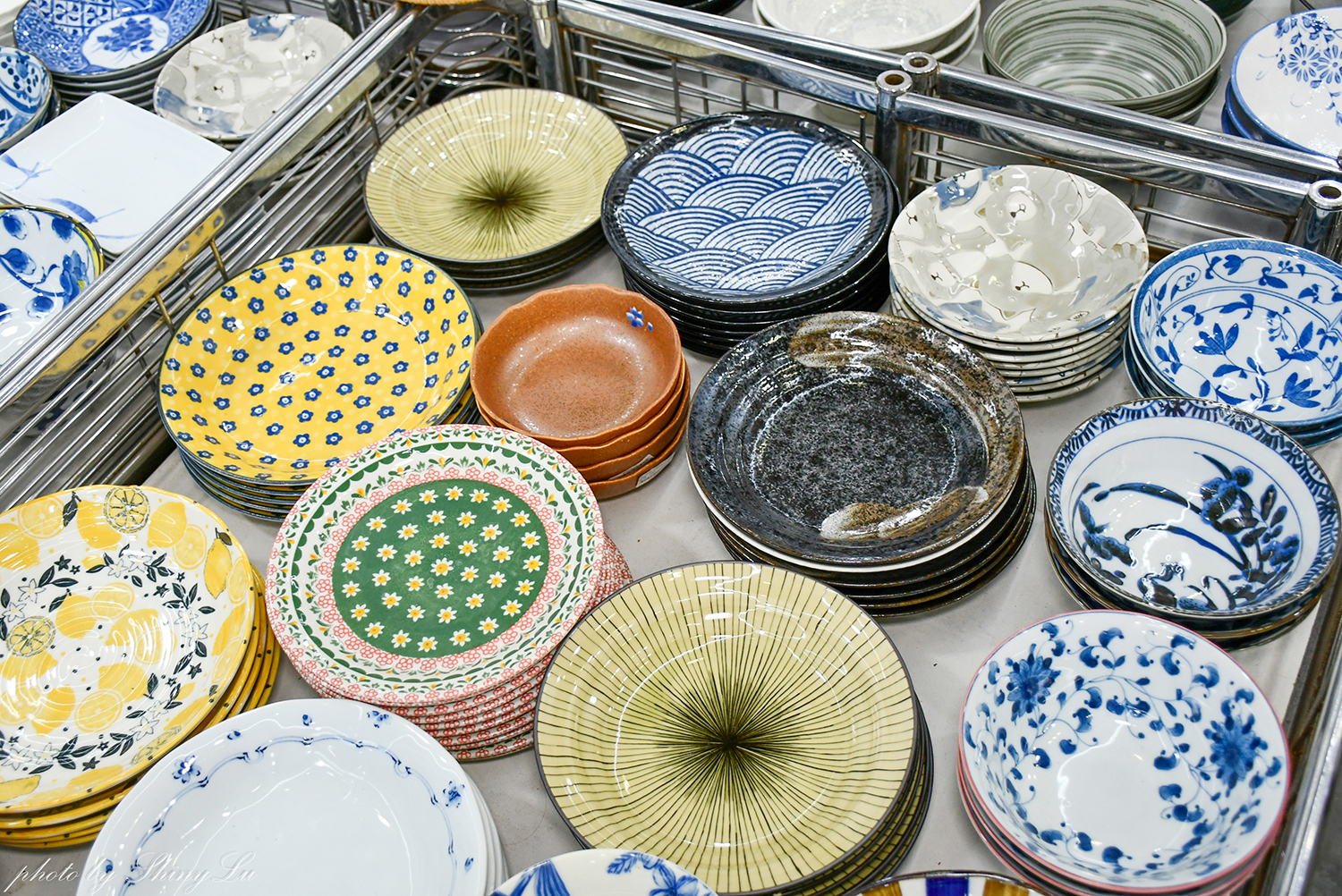 2026日本碗盤瓷器快閃特賣！三個100起，捷運松山站2號出口旁，千款萬古燒/有田燒/九谷窯/信樂燒都有