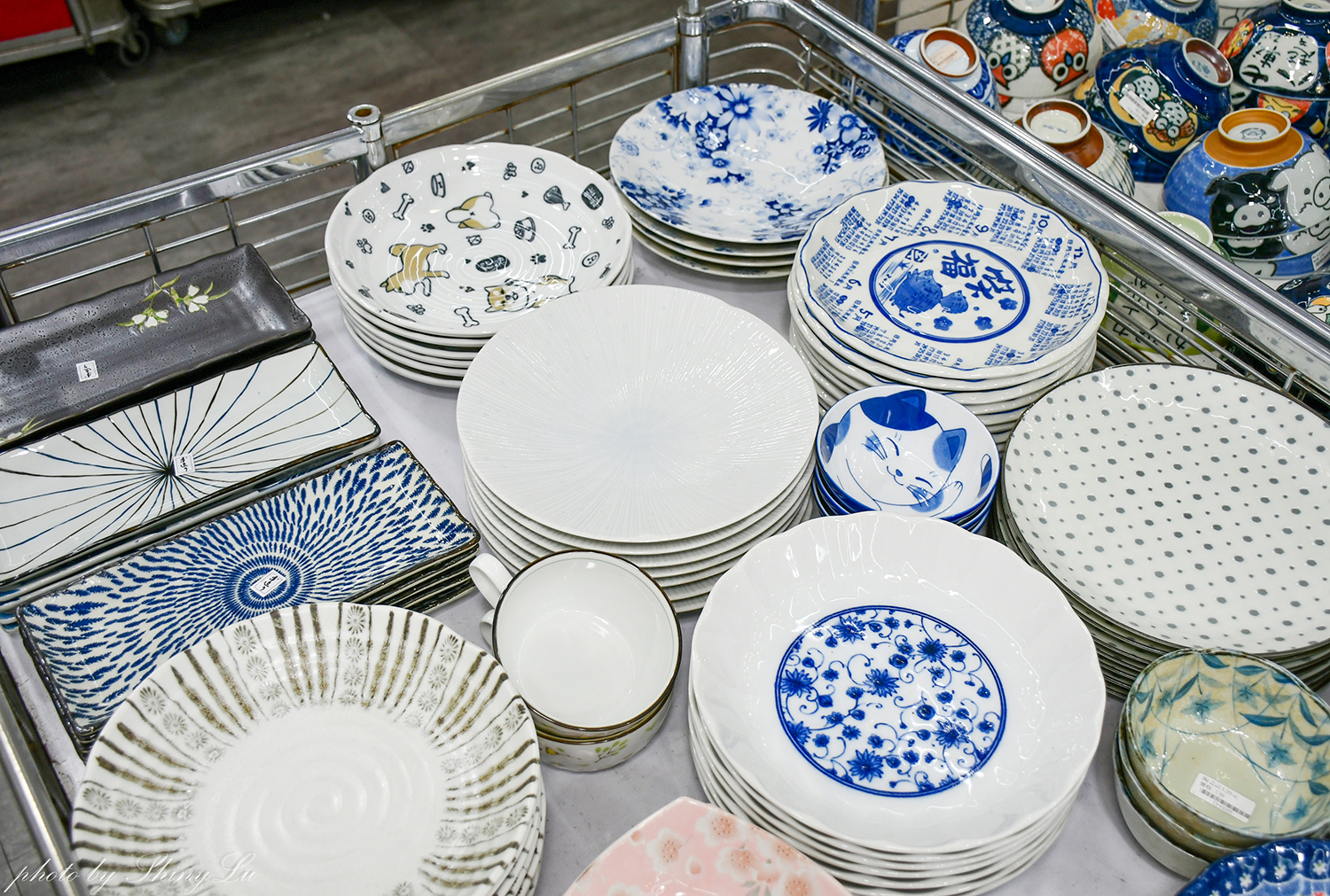 2026日本碗盤瓷器快閃特賣！三個100起，捷運松山站2號出口旁，千款萬古燒/有田燒/九谷窯/信樂燒都有