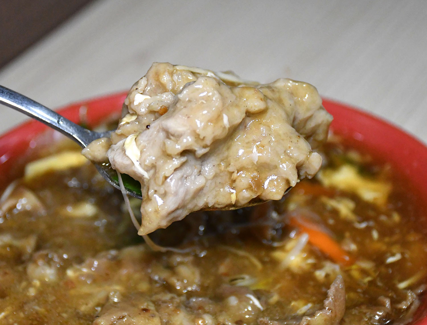 太祖魷魚羊肉焿-長庚店，一碗80元超大碗，加辣更好吃