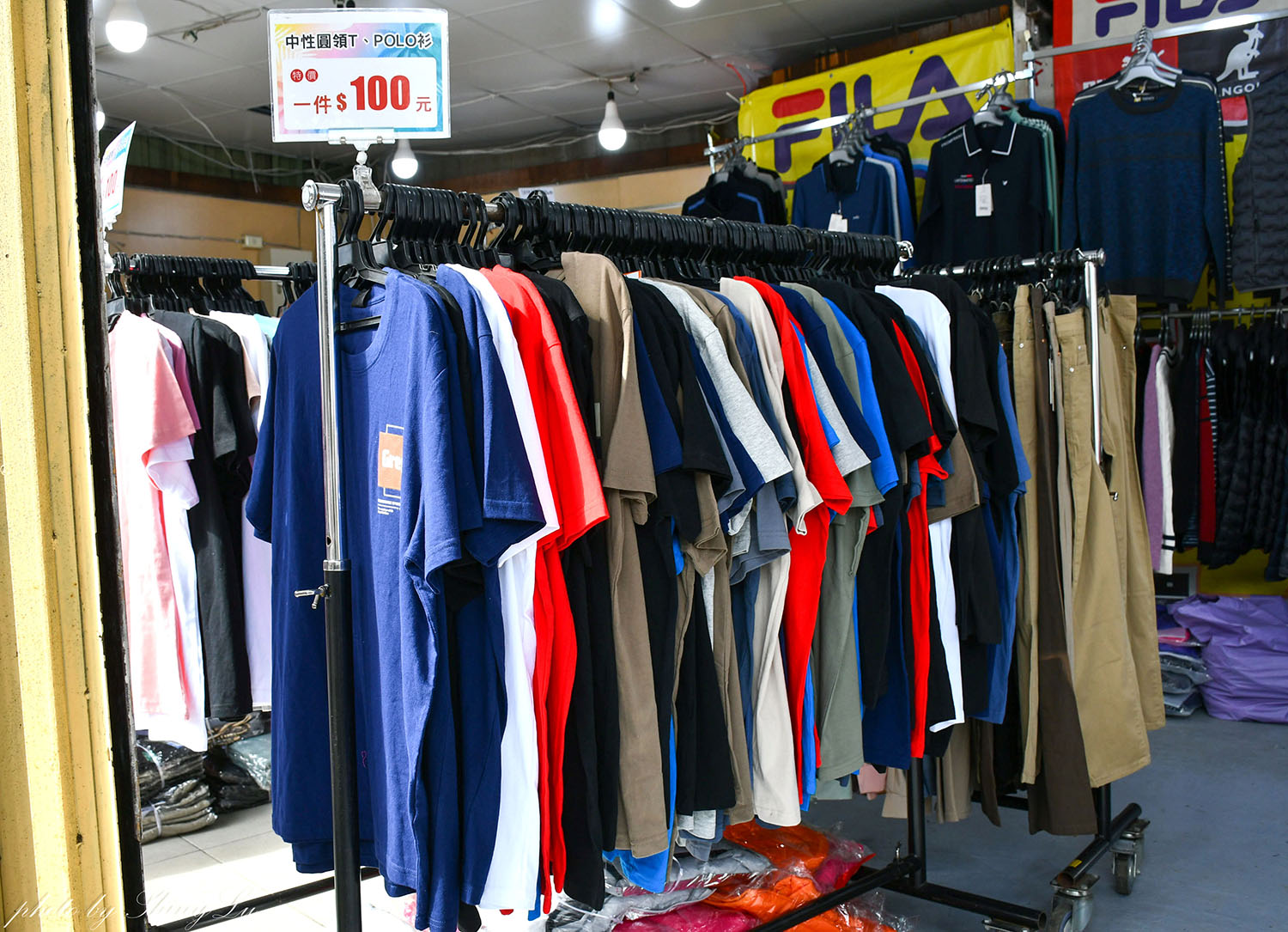 桃園中壢【KANGOL服飾買五送一】同場還有機能服飾保暖衣88元，外套399元起