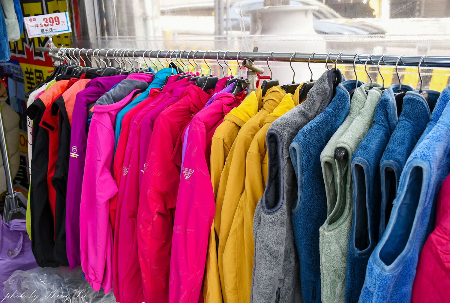 桃園中壢【KANGOL服飾買五送一】同場還有機能服飾保暖衣88元，外套399元起