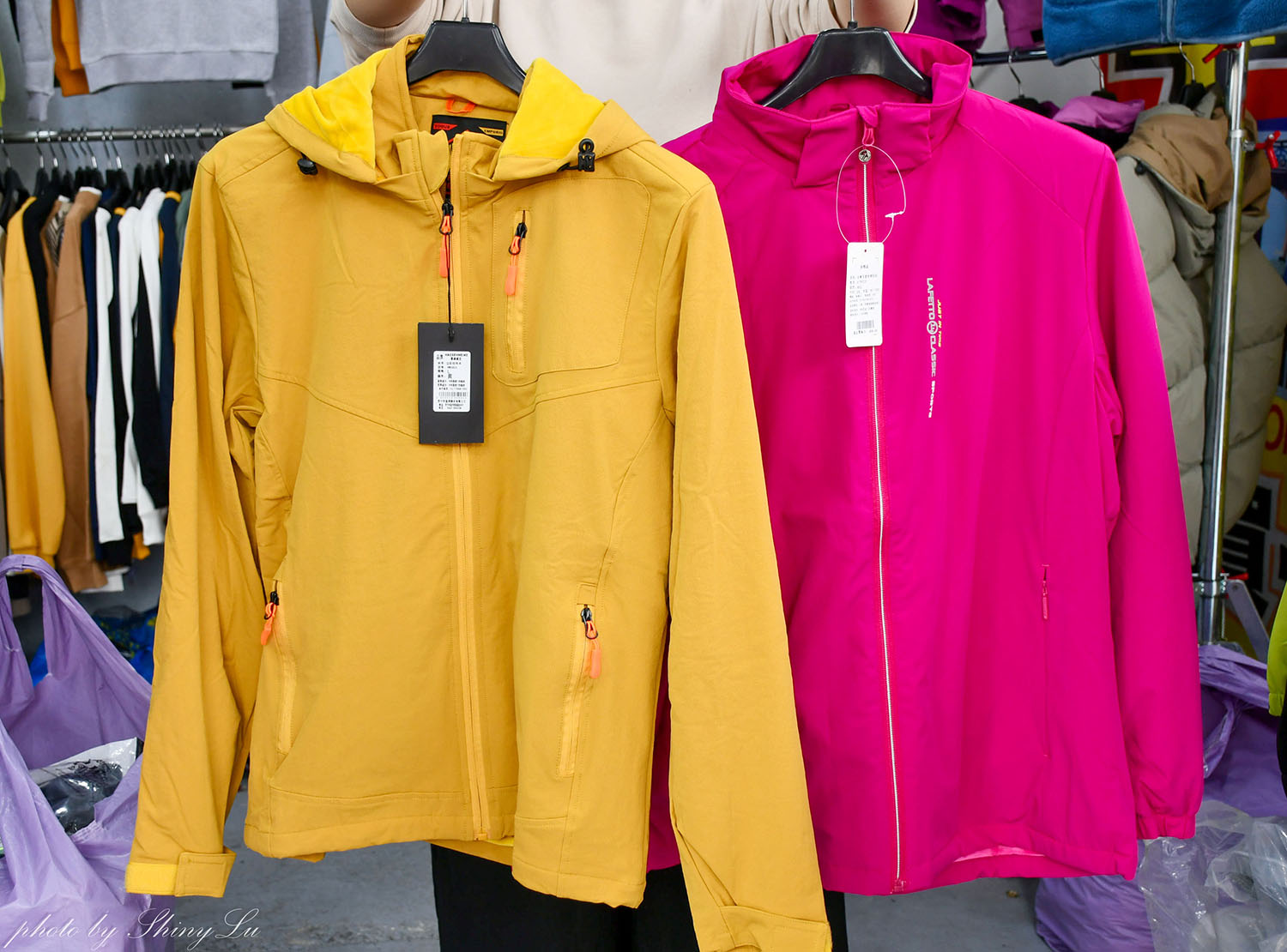 桃園中壢【KANGOL服飾買五送一】同場還有機能服飾保暖衣88元，外套399元起