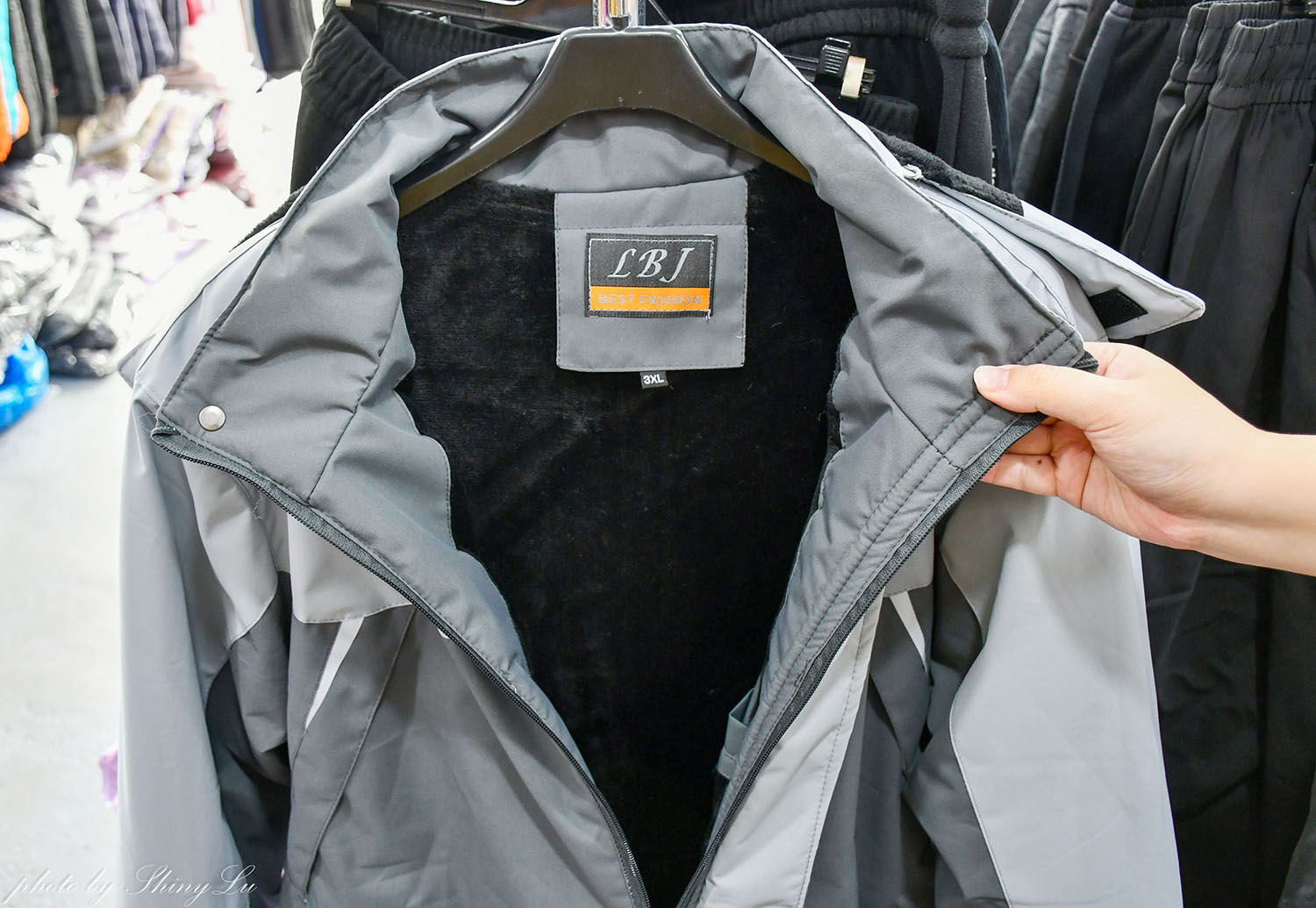 桃園中壢【KANGOL服飾買五送一】同場還有機能服飾保暖衣88元，外套399元起