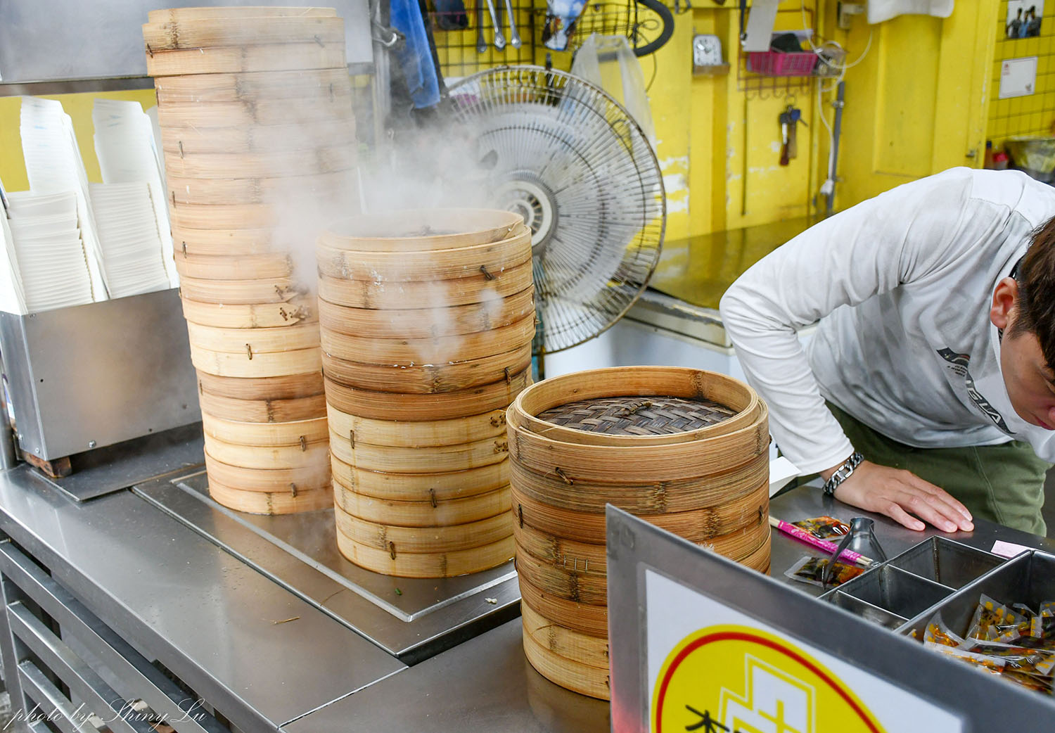 從早上吃到宵夜│御冠園鮮肉湯包專賣店│高人氣的中原夜市小吃