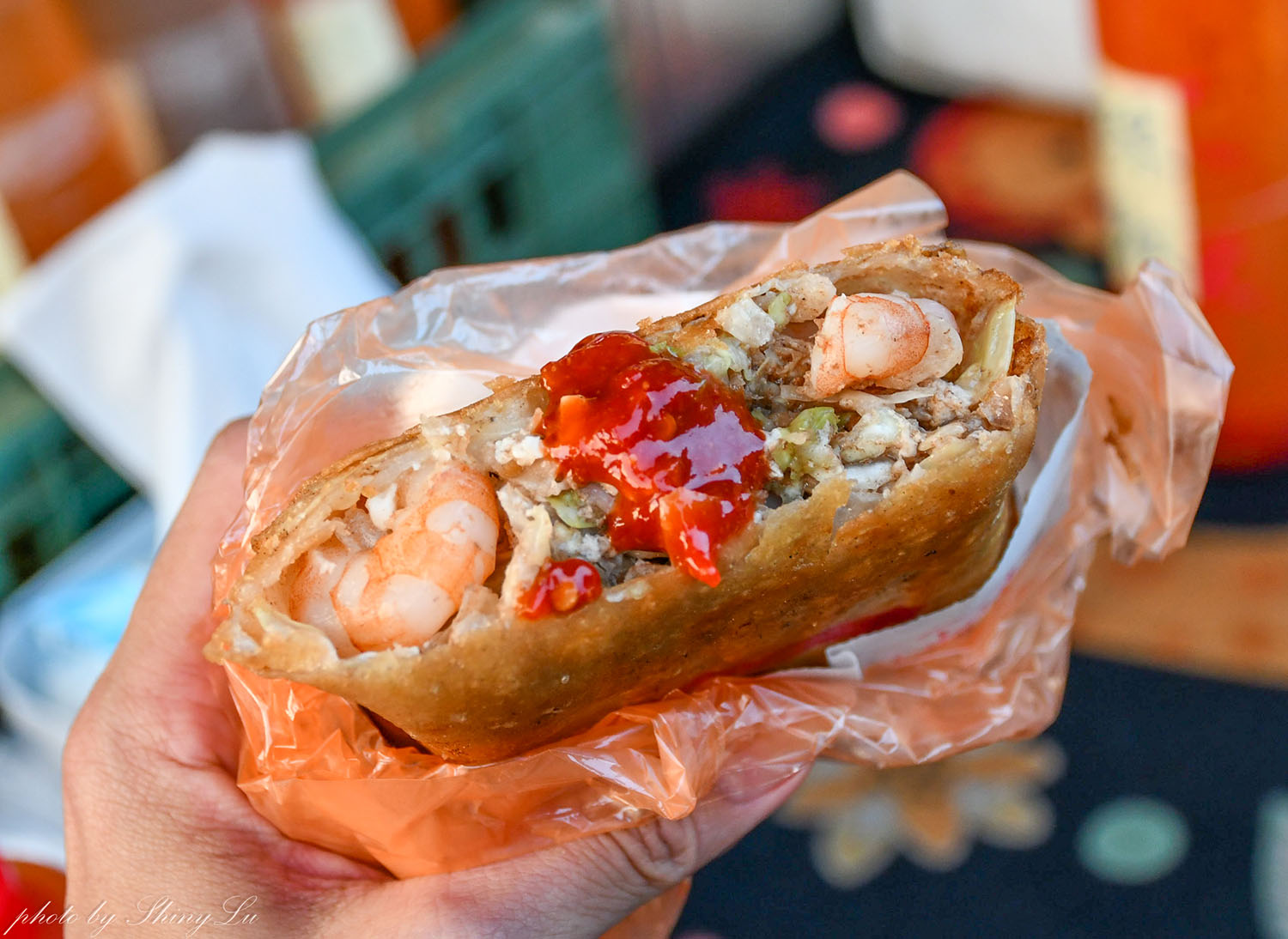 香港煎包(青埔總店)超人氣發財車，方型煎包超厚實，桃園青埔排隊小吃