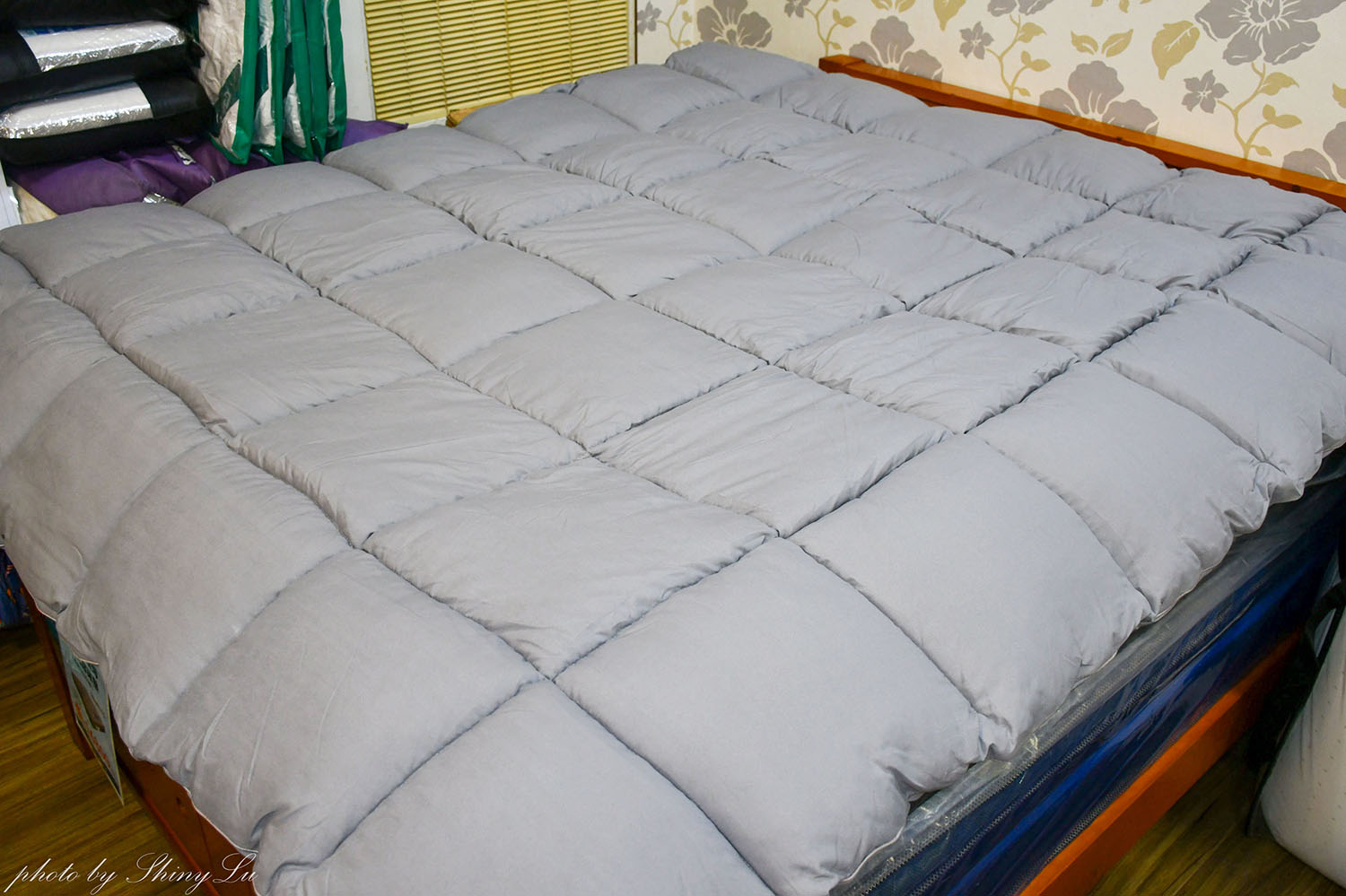 【法頌寢飾生活館南投店】歲末年終特賣│滿3000現折300，毛毯100元起，機能枕頭買一送一（可刷卡）