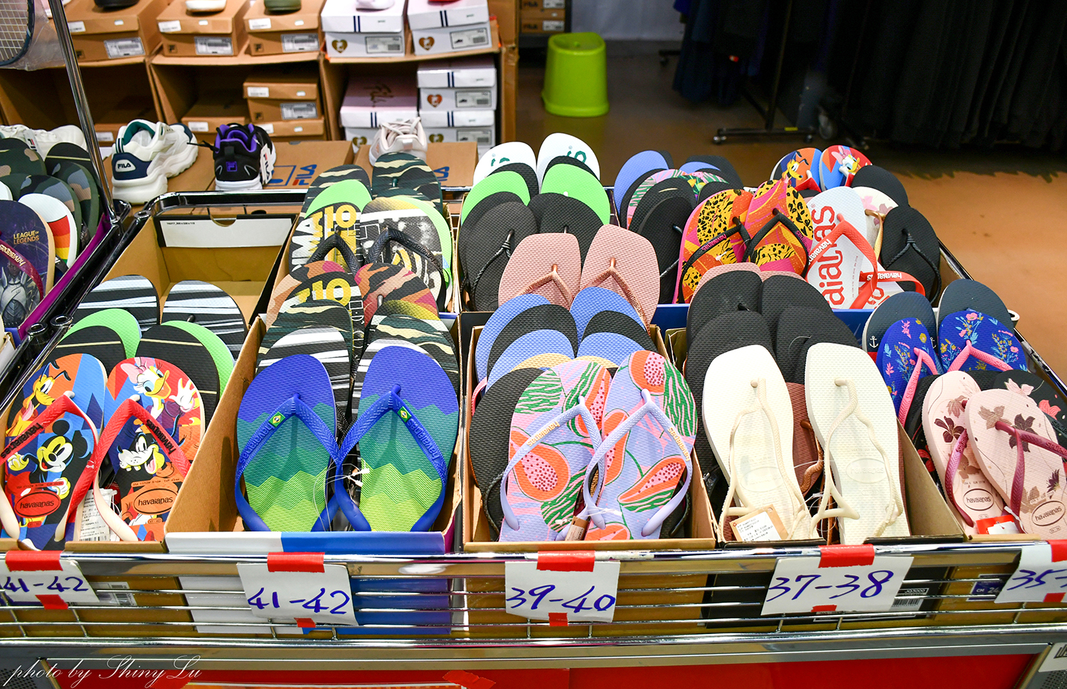 台北八德路一段【N I K E 運動鞋特賣】F I L A五折🔥MIZUNO/New Balance童鞋出清990元（可刷卡） 王子運動用品特賣