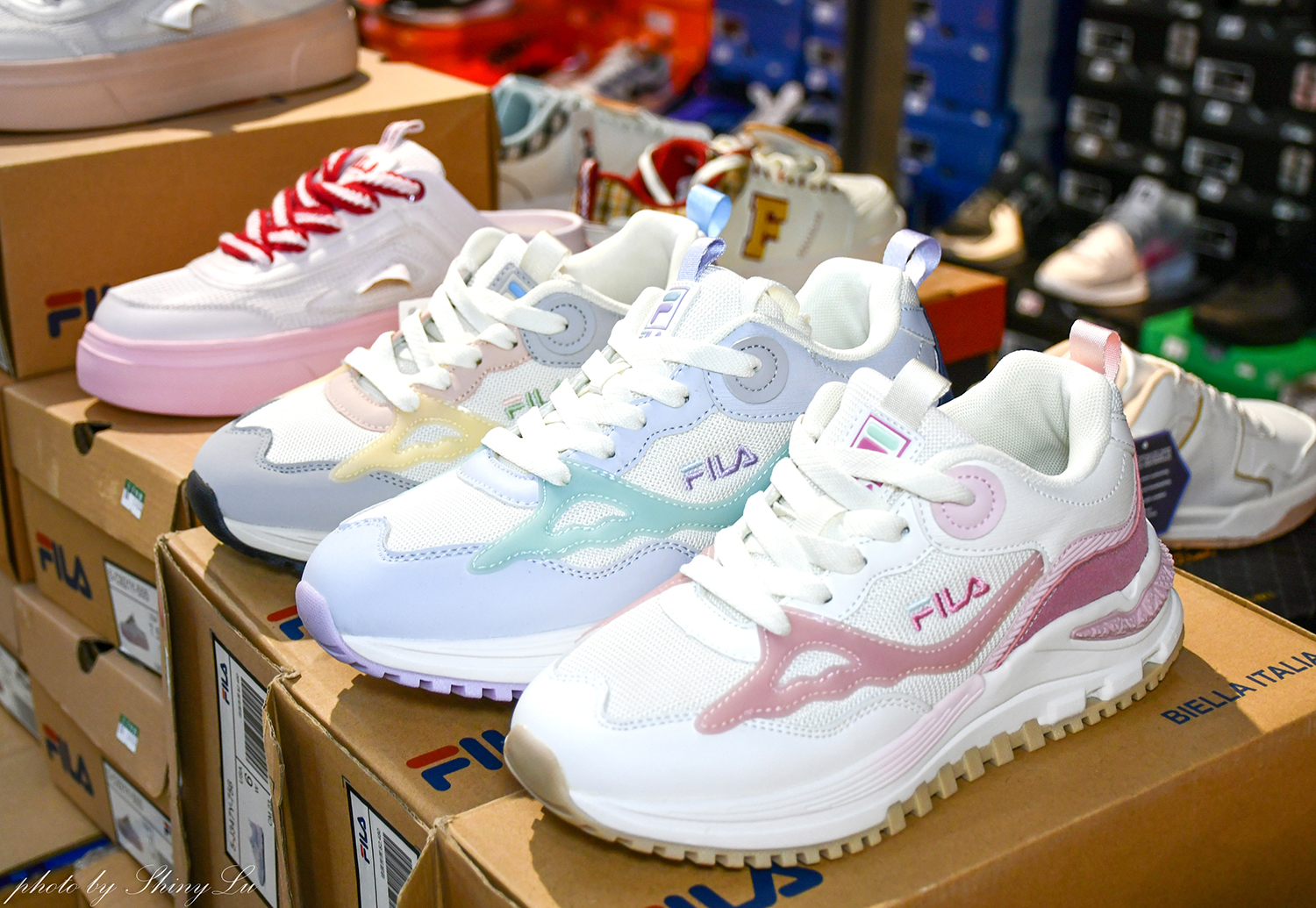 台北八德路一段【N I K E 運動鞋特賣】F I L A五折🔥MIZUNO/New Balance童鞋出清990元（可刷卡） 王子運動用品特賣