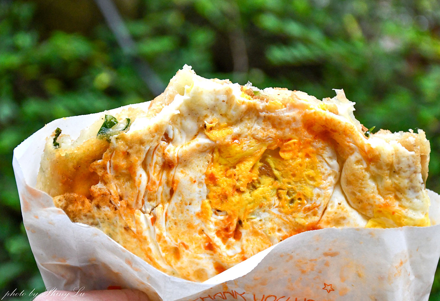 莊家蔥油餅韭菜盒,煎到恰恰的皮超酥,景美排隊小吃推薦 - 第8張圖 莊家蔥油餅韭菜盒,煎到恰恰的皮超酥,景美排隊小吃推薦