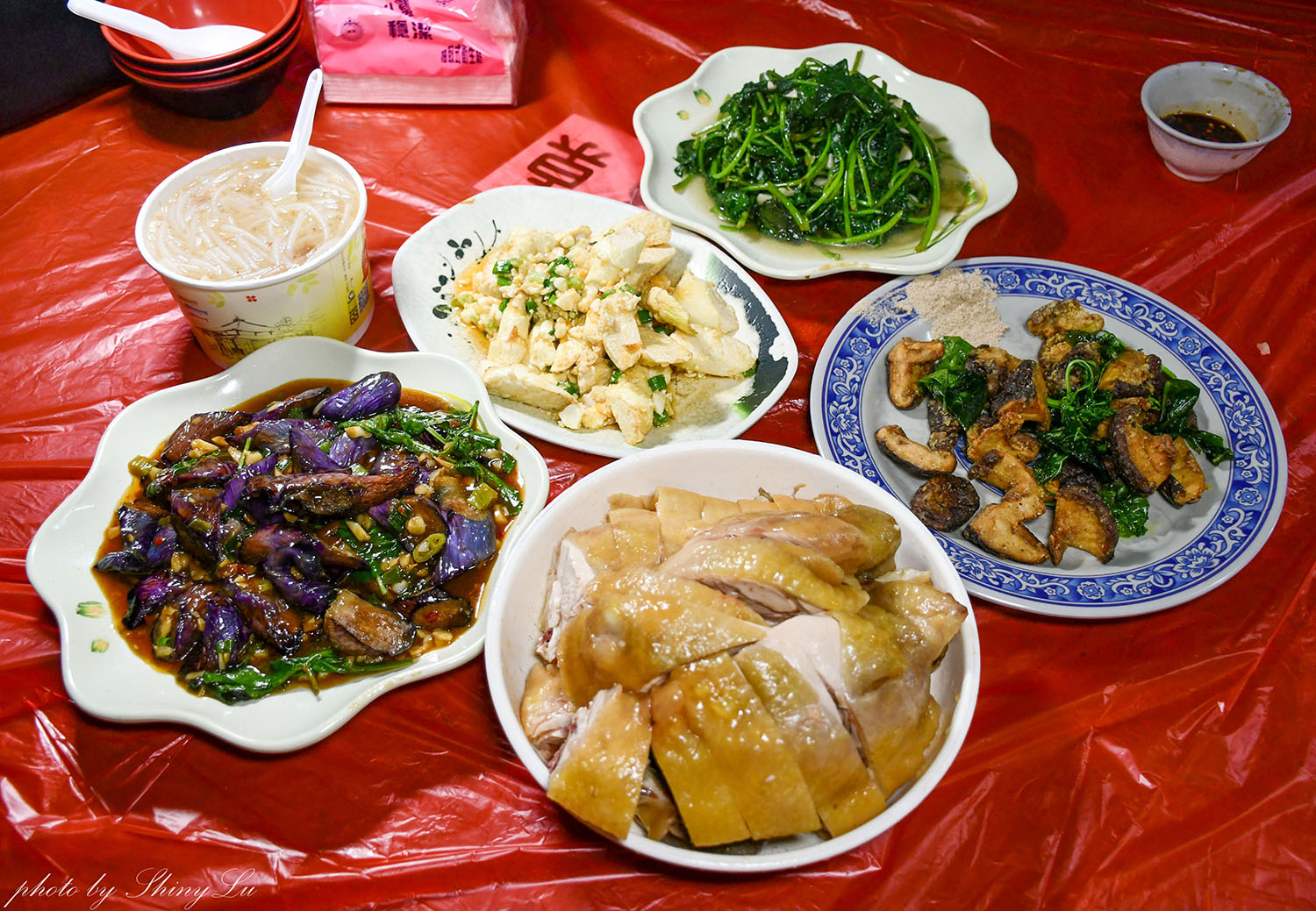 陽明山美食推薦，青菜園好吃嗎？必吃土雞！餐點份量又大盤