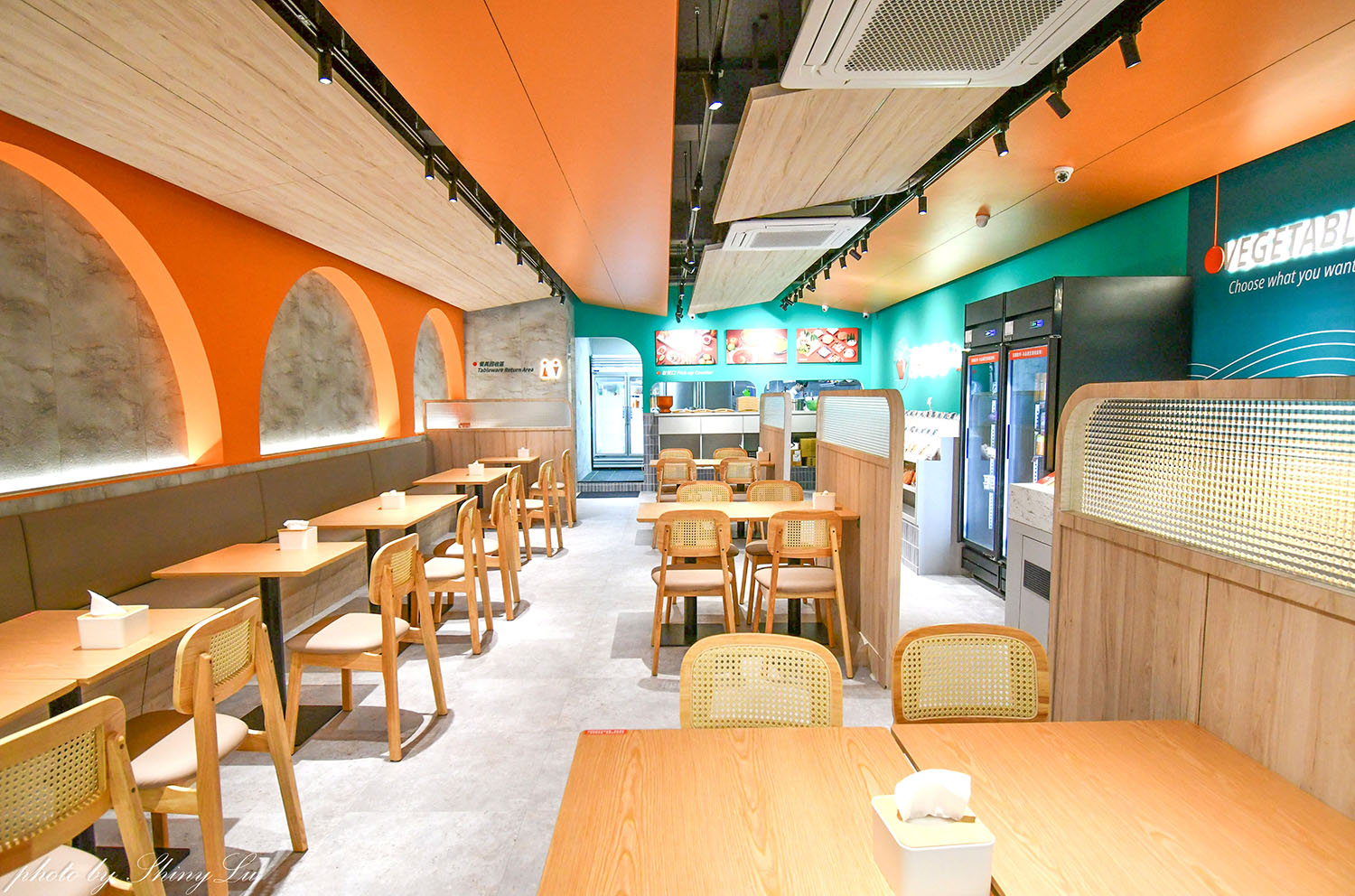 一個人也可以吃泰式！林口長庚美食《香泰迷迷》數十種配料想吃什麼自已搭配