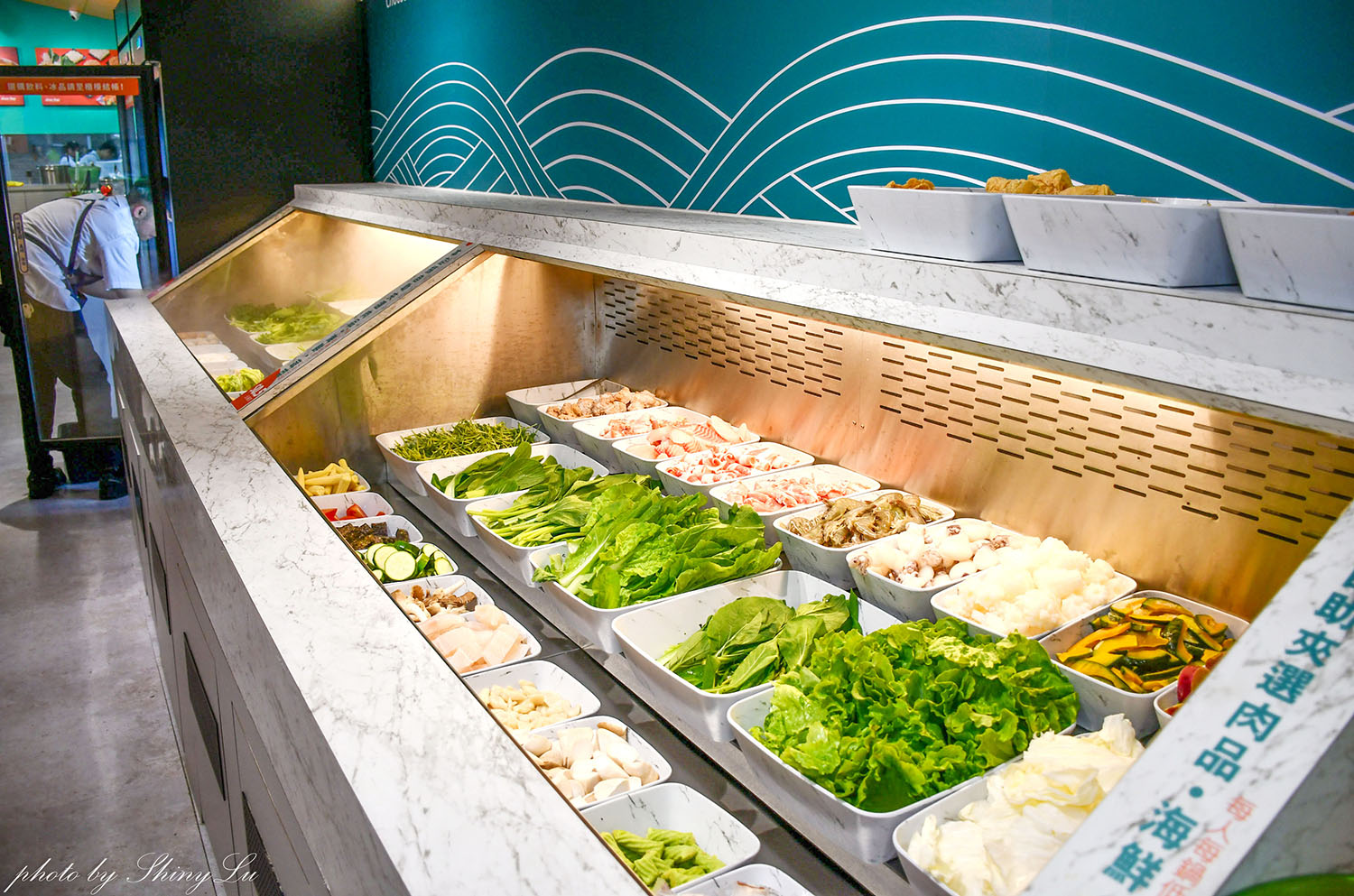 一個人也可以吃泰式！林口長庚美食《香泰迷迷》數十種配料想吃什麼自已搭配