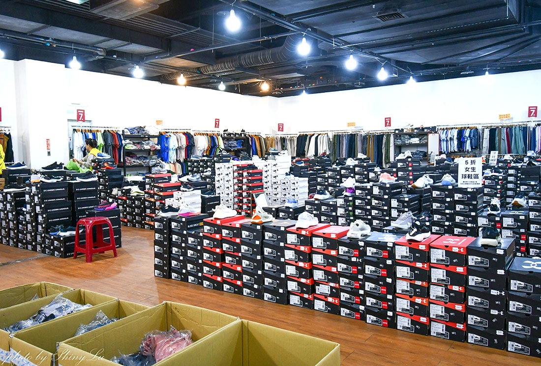 全台最後一場！UNDER ARMOUR（UA）原廠出清2.1折起，消費滿6000元再享95折！2026必買UA特賣會