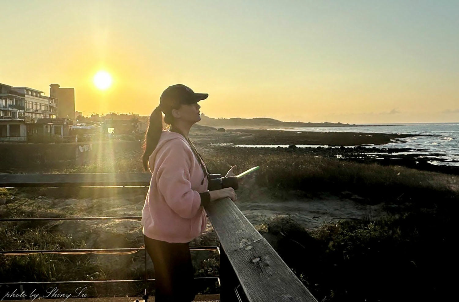 公雞咖啡，三芝淺水灣海景第一排，天氣好看夕陽超美