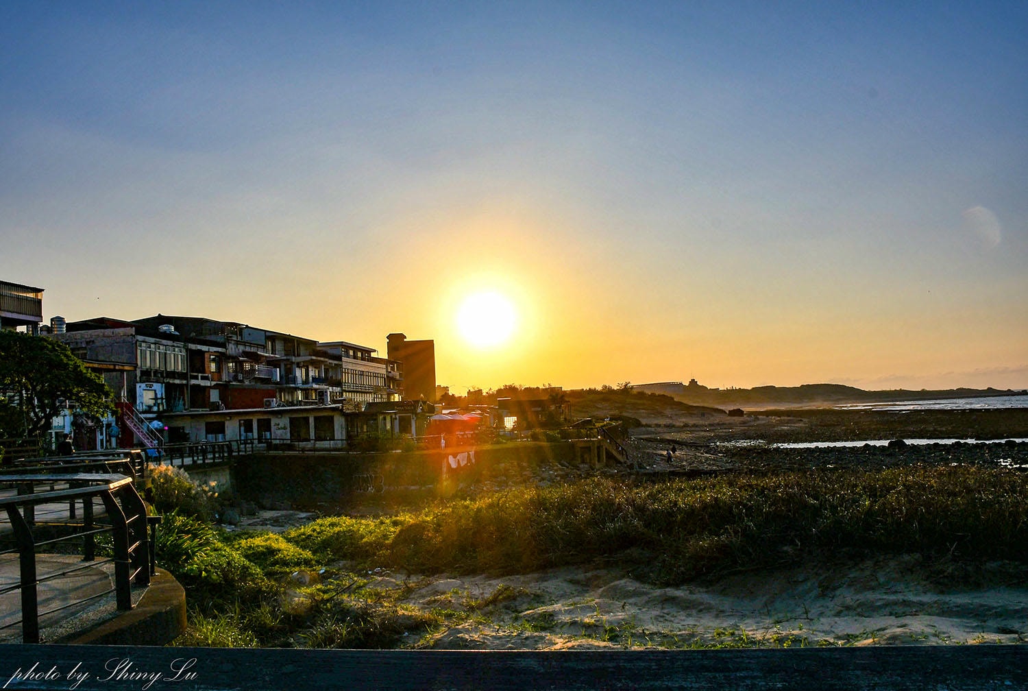 公雞咖啡，三芝淺水灣海景第一排，天氣好看夕陽超美