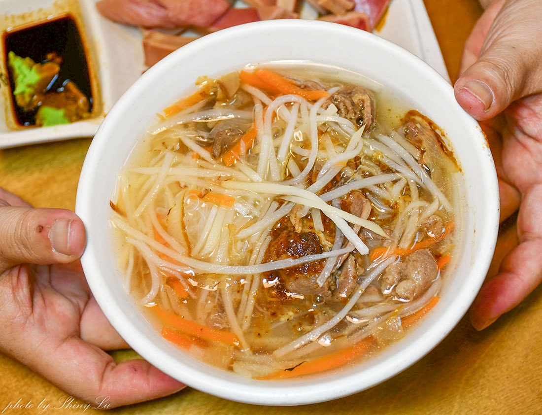 府城魷魚羹│必點魷魚盤│彰化員林平價美食40年老店