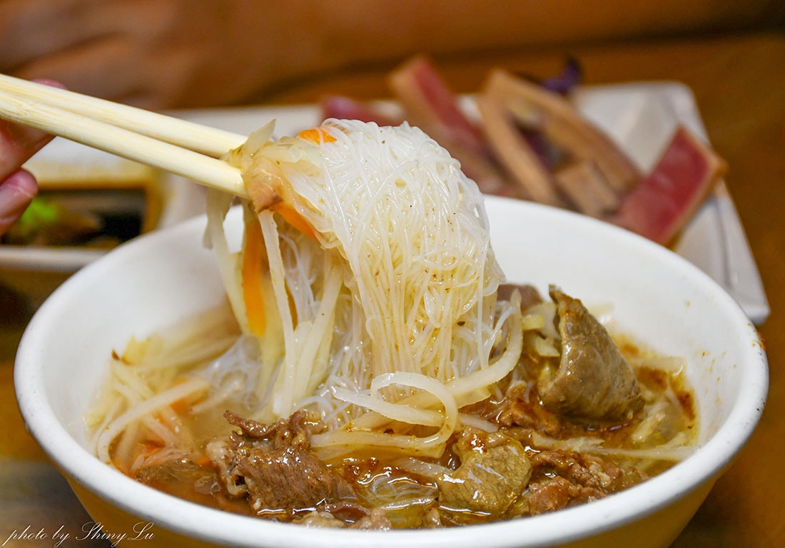 府城魷魚羹│必點魷魚盤│彰化員林平價美食40年老店