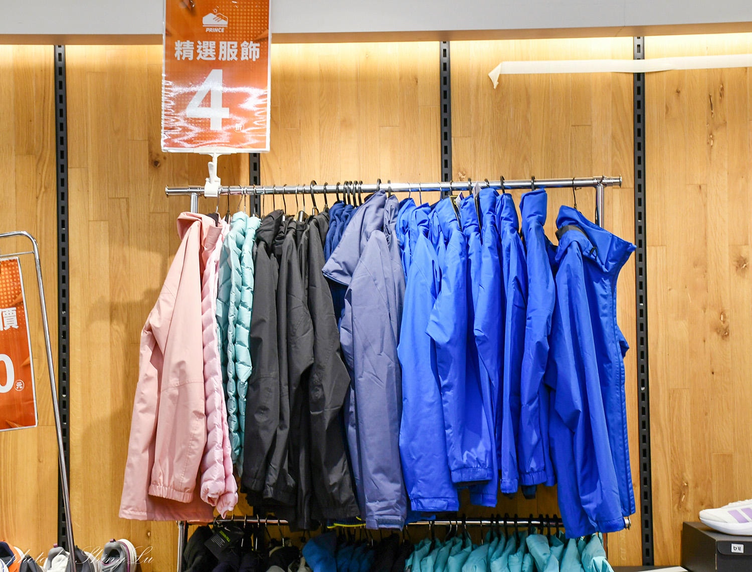 年後出清！東區【Nike運動鞋特賣】二雙1000元起，零碼出清只要990元，FILA下殺五折（可刷卡）王子運動用品特賣