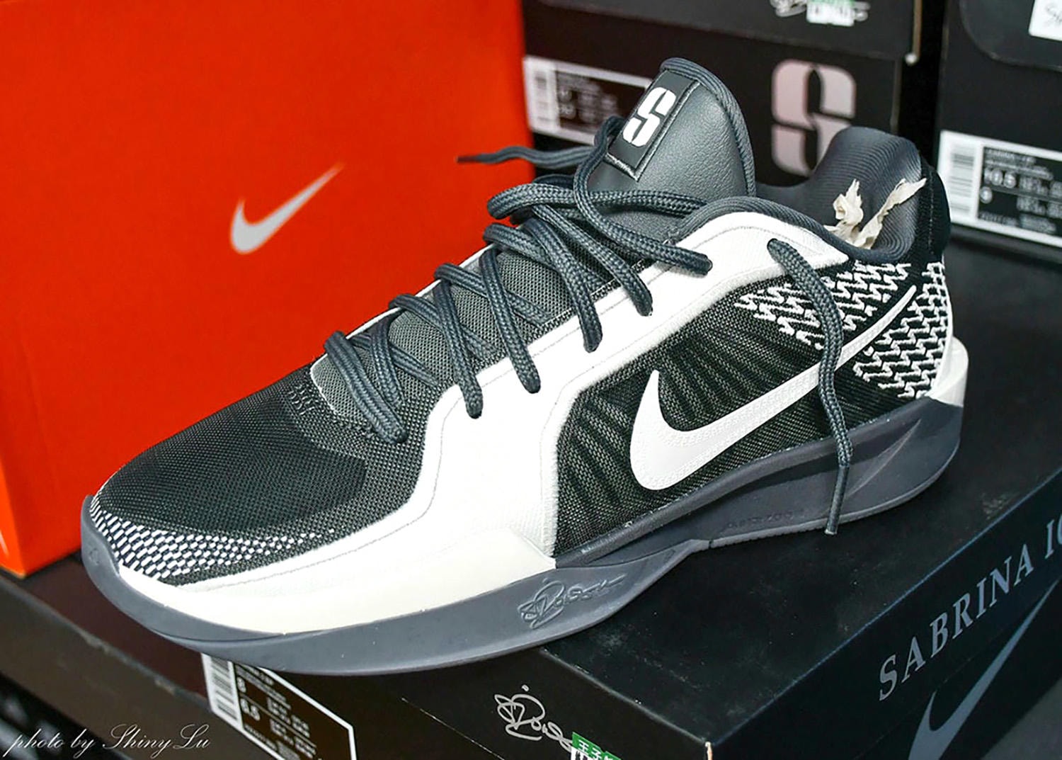 年後出清！東區【Nike運動鞋特賣】二雙1000元起，零碼出清只要990元，FILA下殺五折（可刷卡）王子運動用品特賣