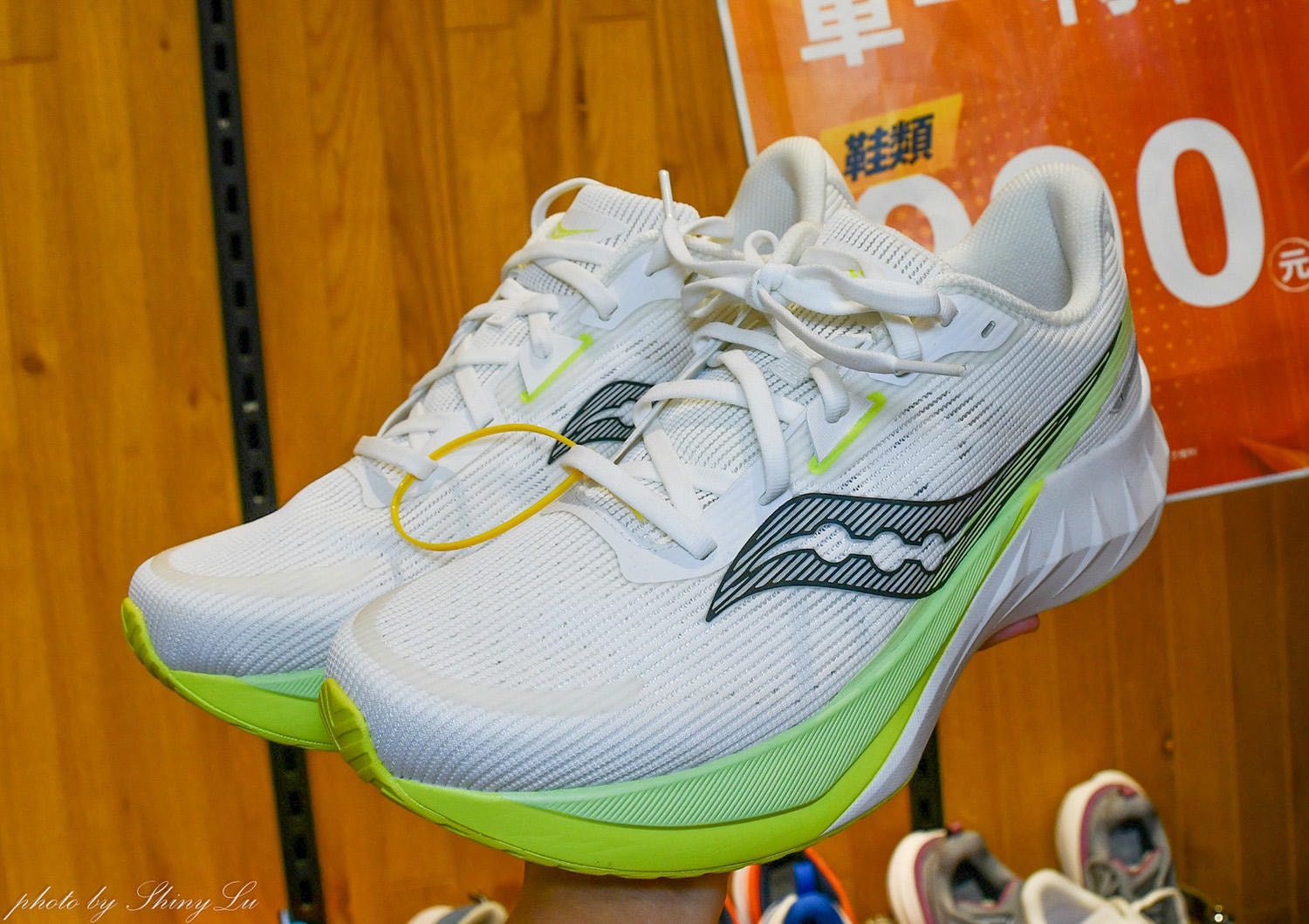 年後出清！東區【Nike運動鞋特賣】二雙1000元起，零碼出清只要990元，FILA下殺五折（可刷卡）王子運動用品特賣