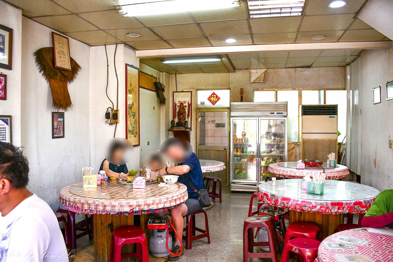 大溪美食推薦│黃記豬腳專賣店│90歲高齡阿嬤超可愛