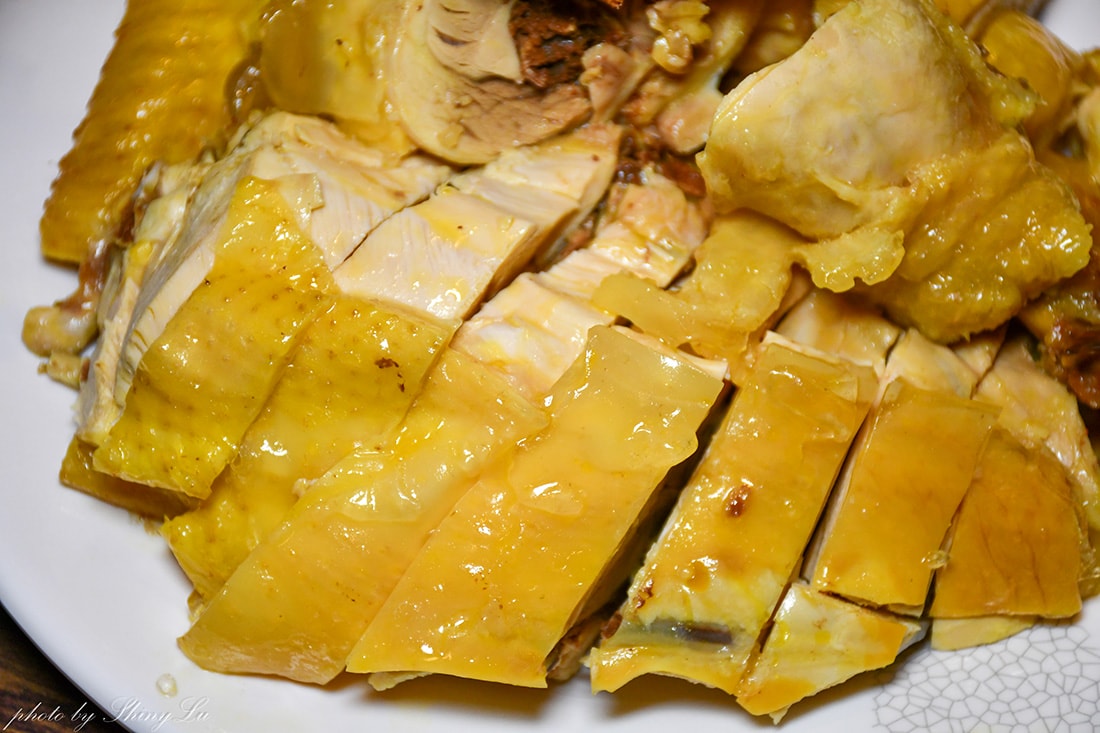 石碇老街美食│福寶飲食店│70年老店│閹雞有夠嫩