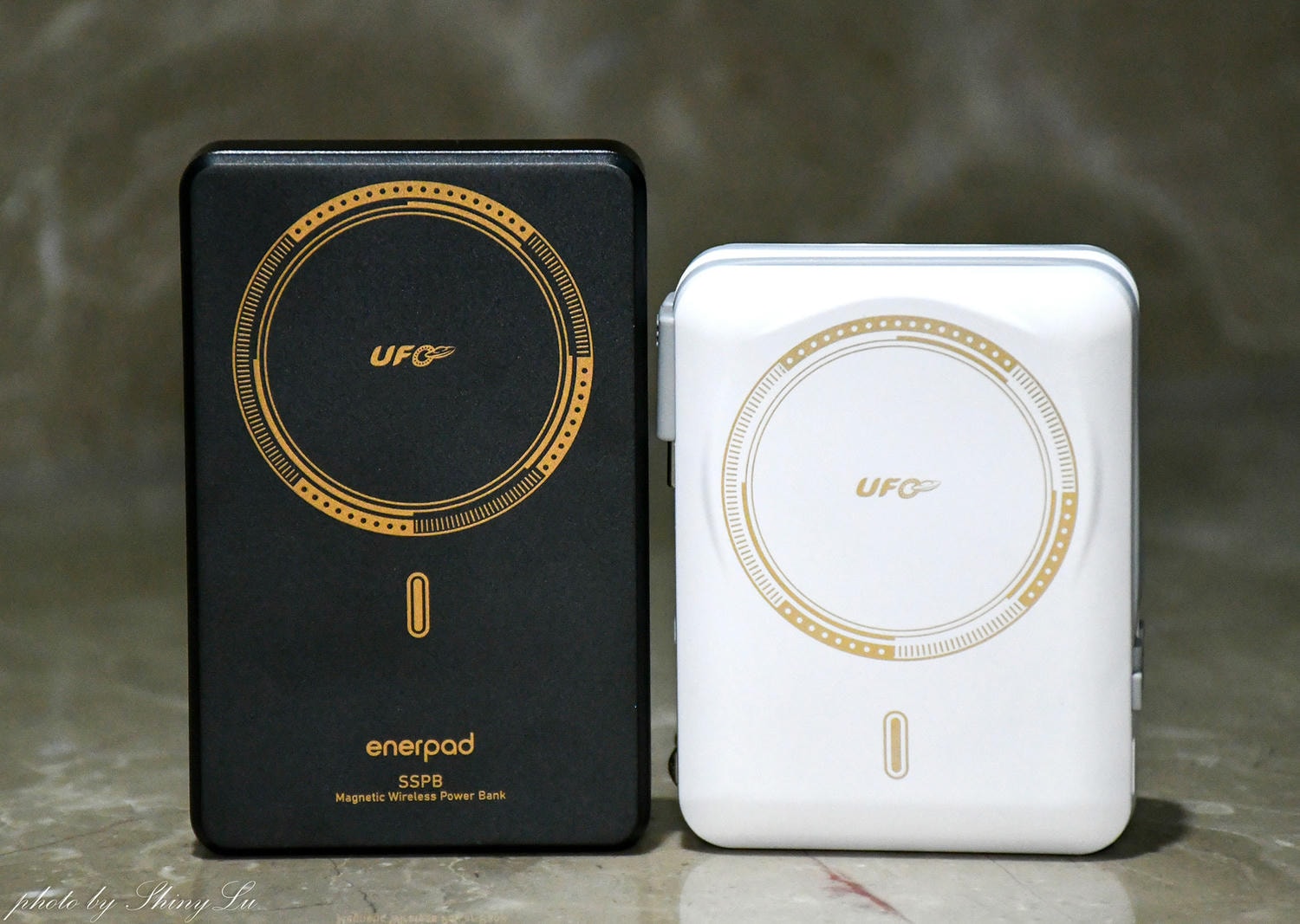enerpad UFO行動電源好用嗎?開箱實測!防爆固態磁吸式行動電源 MX-10000-SS/防爆多合一固態磁吸式行動電源 MT-10000 - 第2張圖 enerpad UFO行動電源好用嗎?開箱實測!防爆固態磁吸式行動電源 MX-10000-SS/防爆多合一固態磁吸式行動電源 MT-10000