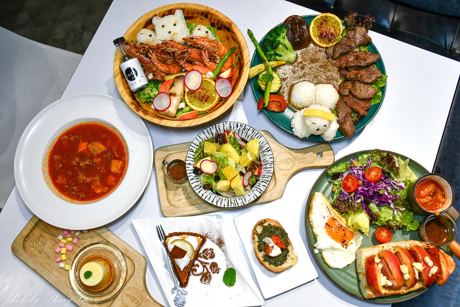 台中網美早午餐推薦｜三口ㄜˋ了（勤美店）法鬥餐廳完整介紹
