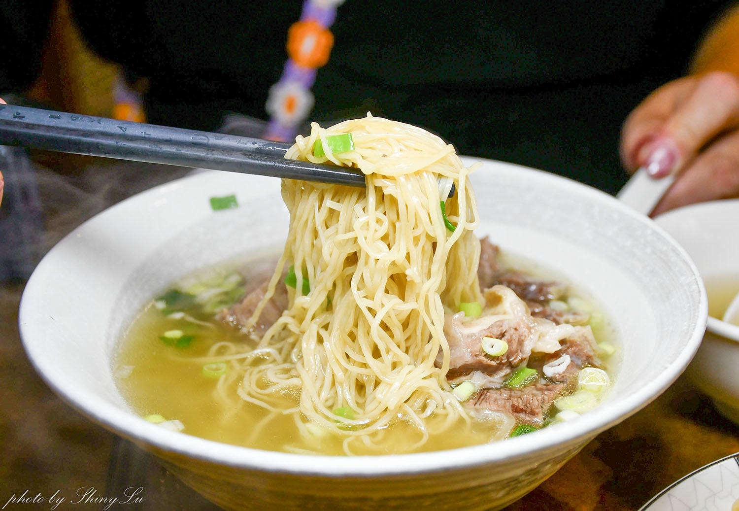 正宗香港人開的│大膽牛腩麵│榮獲500碗1碗│遼寧美食必吃 - 第9張圖 正宗香港人開的│大膽牛腩麵│榮獲500碗1碗│遼寧美食必吃
