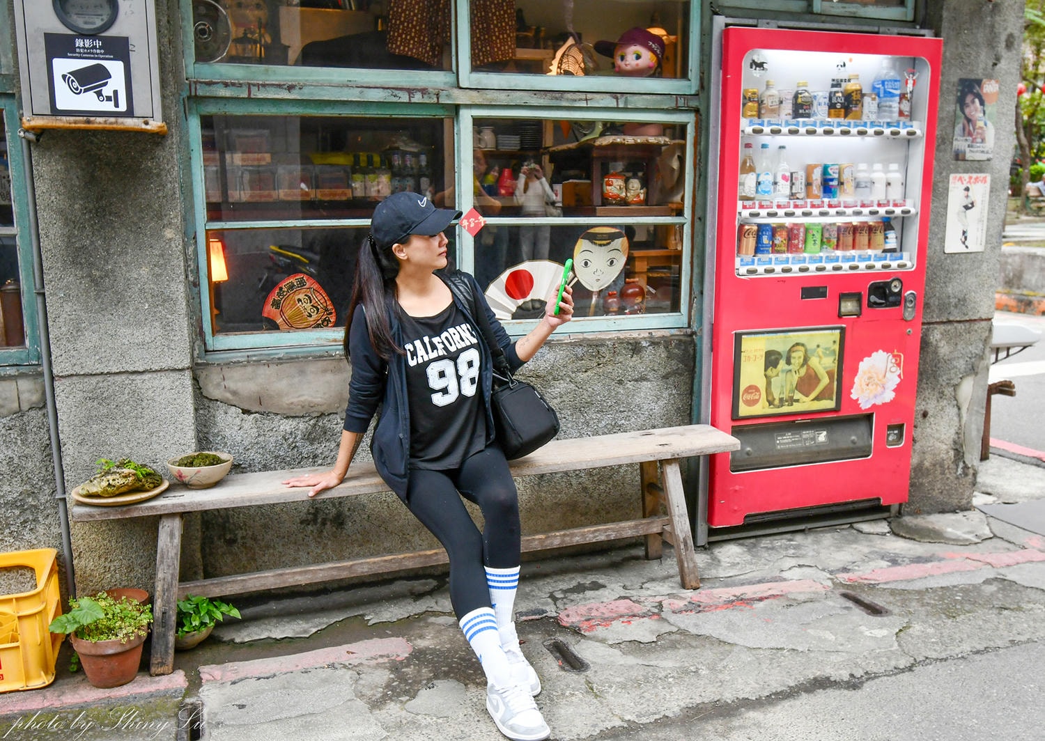 昭和浪漫洗濯屋│好吃的霜淇淋│90年老宅洗衣店│大稻埕熱門的IG拍照景點