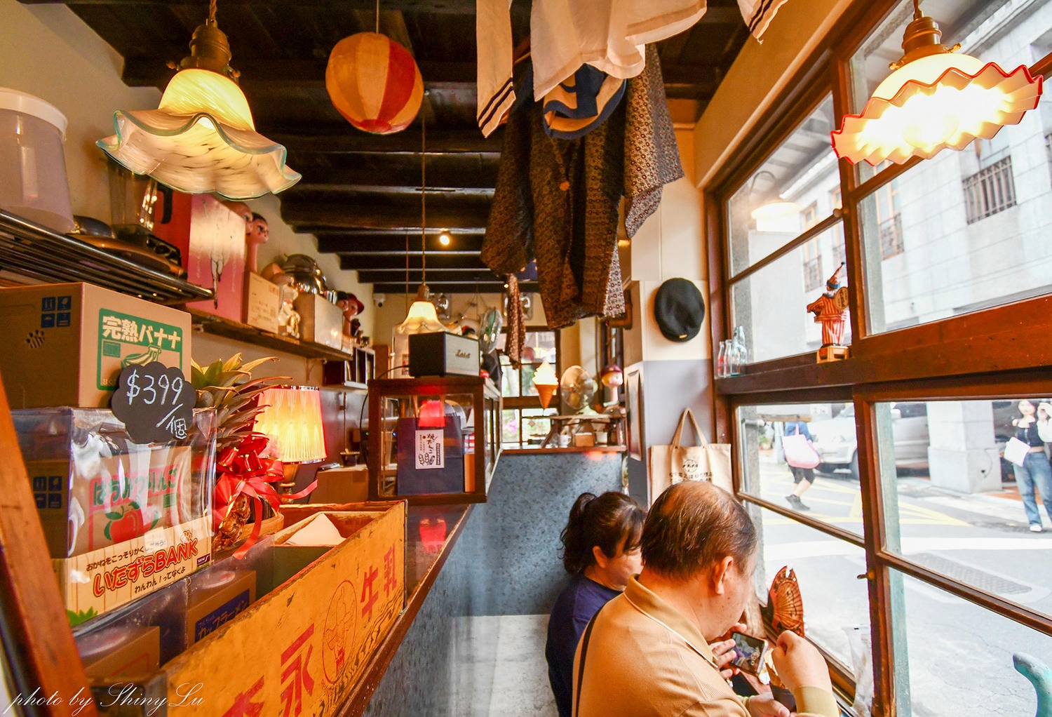 昭和浪漫洗濯屋│好吃的霜淇淋│90年老宅洗衣店│大稻埕熱門的IG拍照景點
