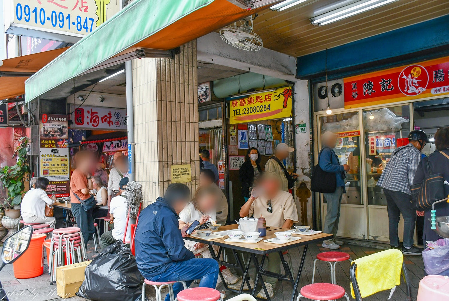 陳記腸蚵專業麵線│蚵仔超肥│萬華小吃推薦 - 第3張圖 陳記腸蚵專業麵線│蚵仔超肥│萬華小吃推薦